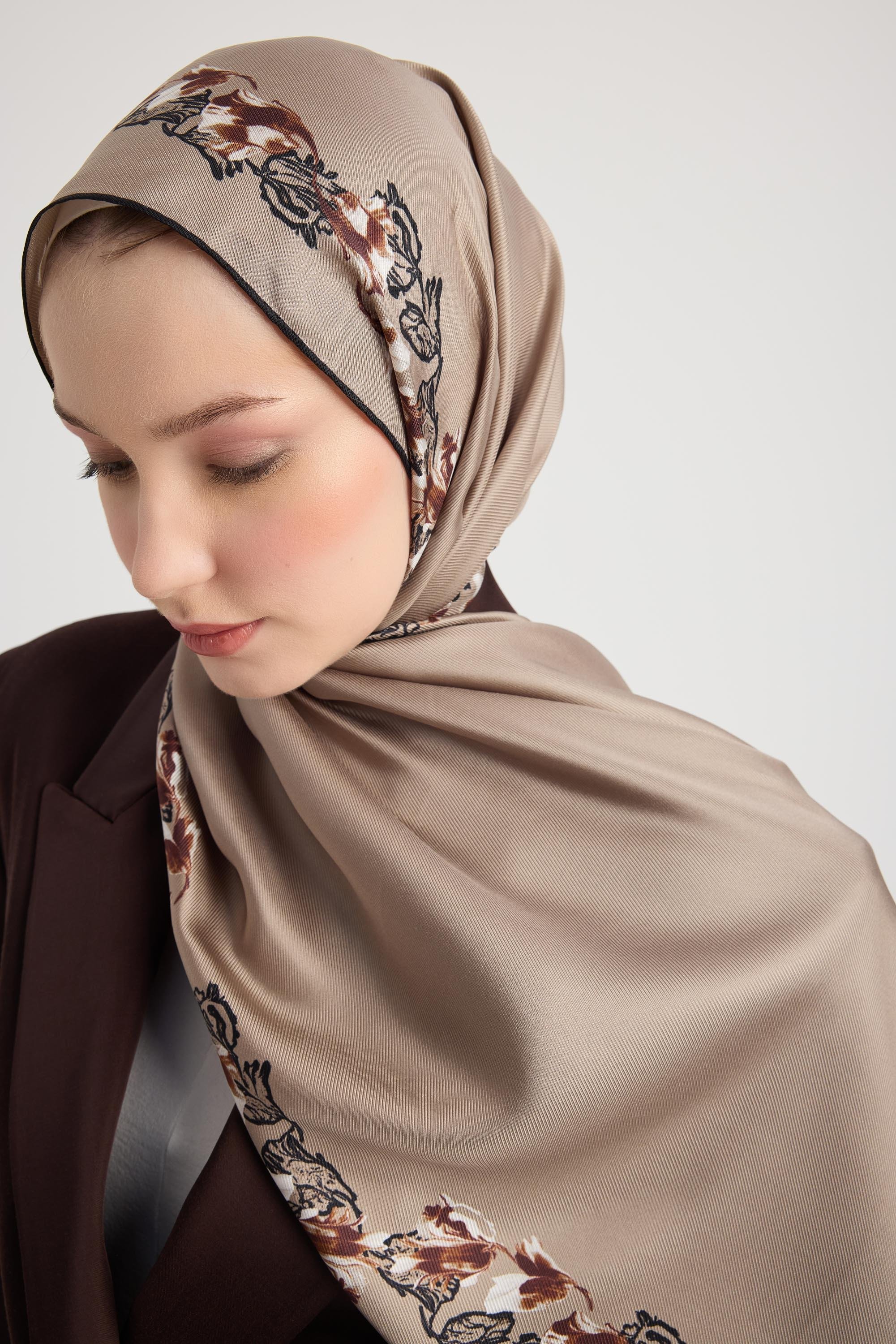 BADE MULBERRY İPEK ŞAL 70*190 CM - CAMEL