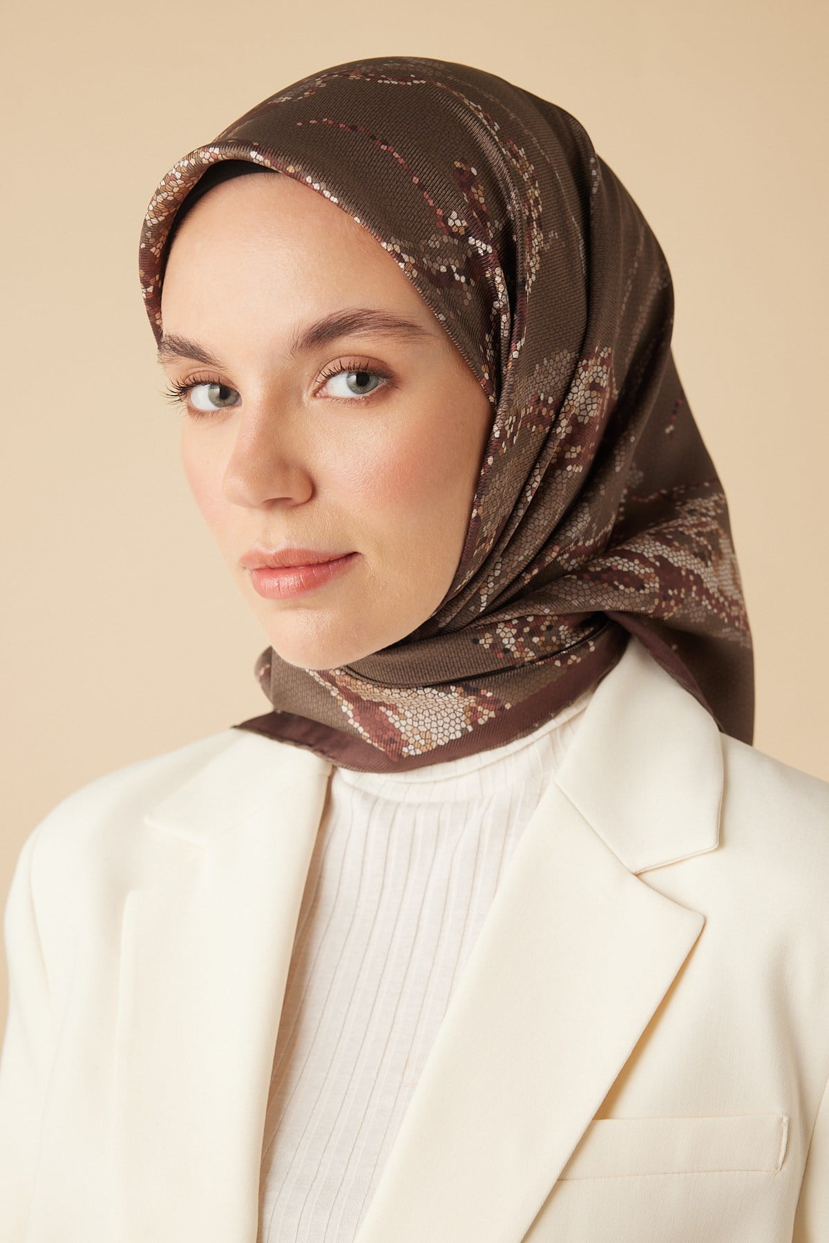 CEVLAN MULBERRY İPEK EŞARP 90*90 CM - VİZON