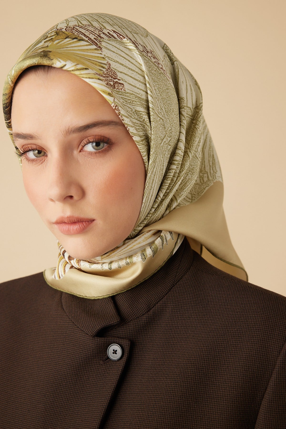 DEVRAN TİVİL İPEK EŞARP 90*90 CM - YEŞİL