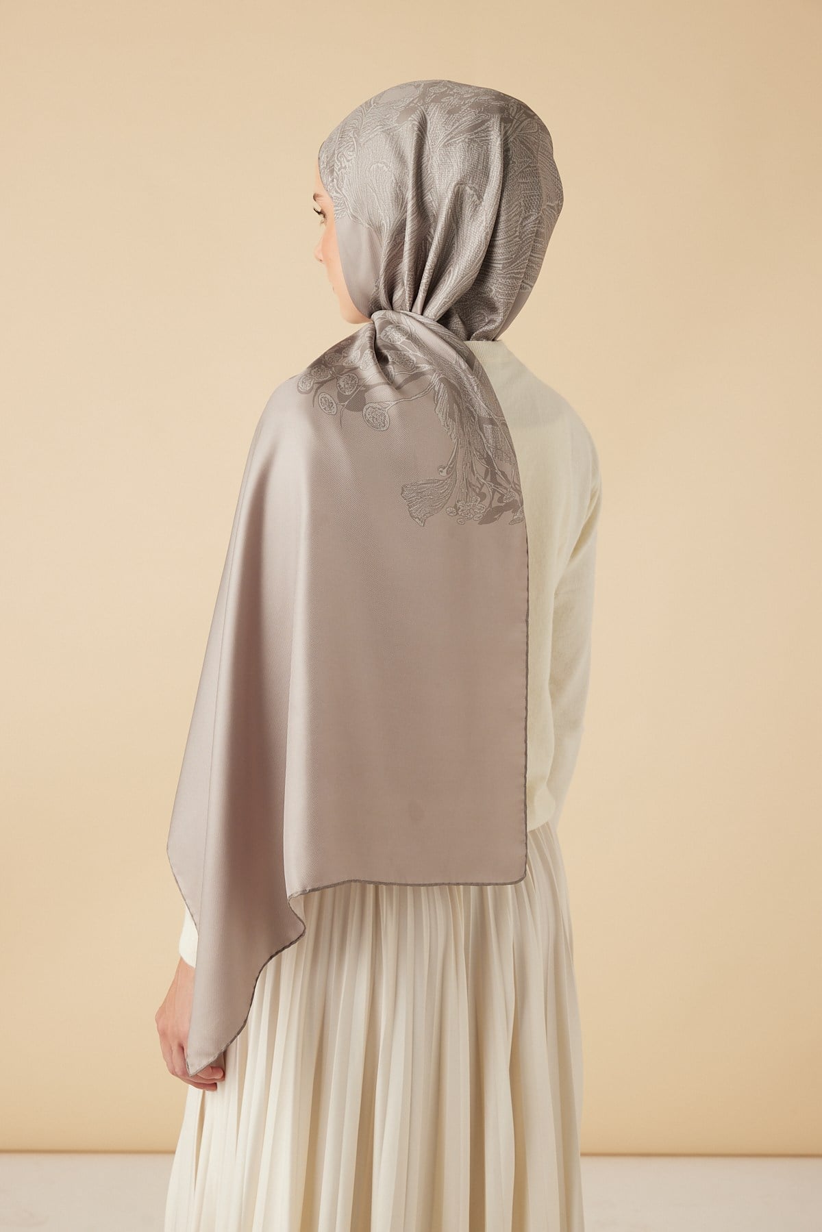 EFNA MULBERRY İPEK ŞAL 70*190 CM - VİZON