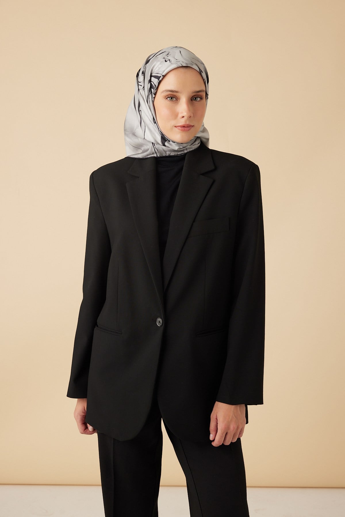 EVA TİVİL İPEK EŞARP 90*90 CM - GRİ