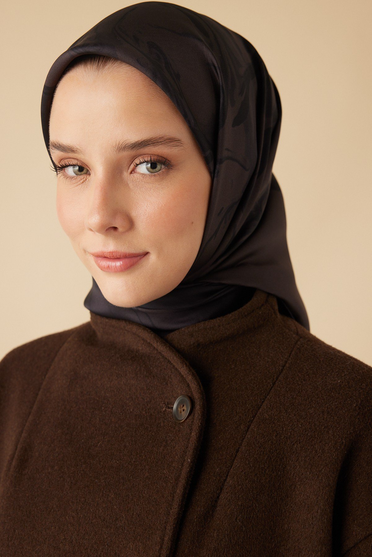 EVA TİVİL İPEK EŞARP 90*90 CM - KAHVERENGİ