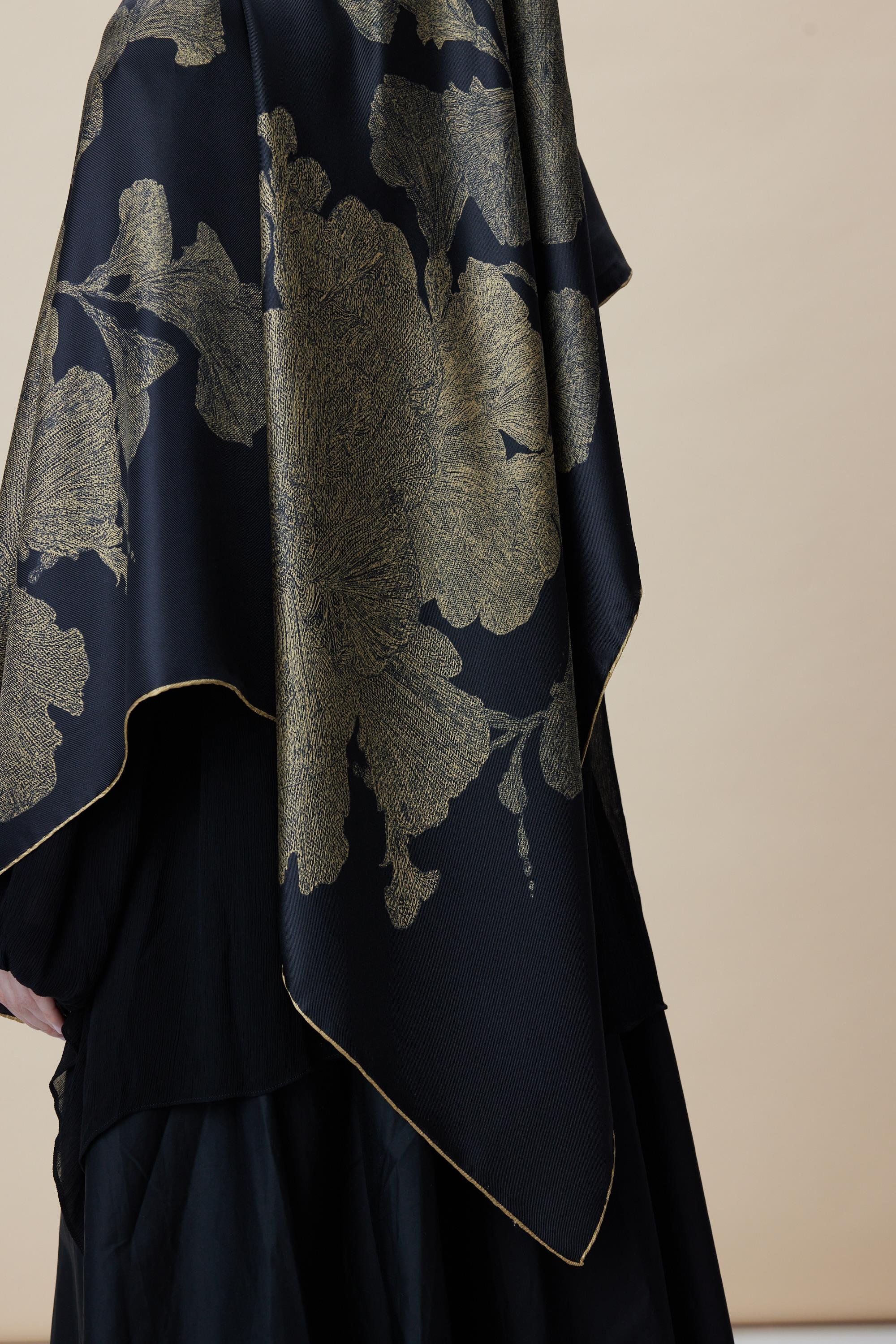 FARAH MULBERRY İPEK ŞAL 70*190 - GOLD SİYAH