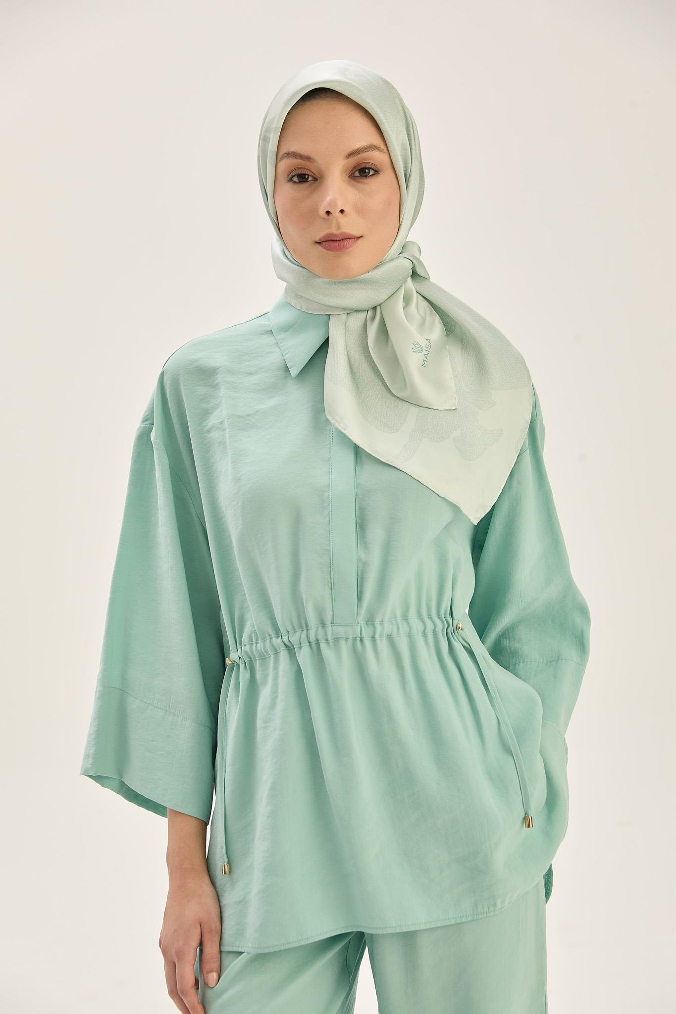 FARAH SURA İPEK EŞARP 90*90 CM - AÇIK MAVİ