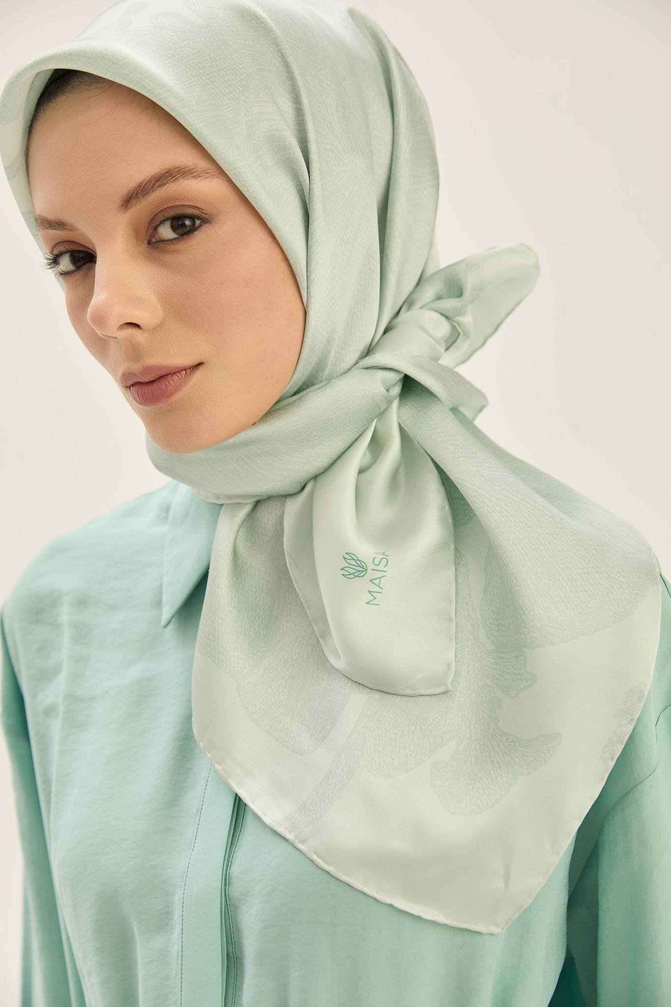 FARAH SURA İPEK EŞARP 90*90 CM - AÇIK MAVİ