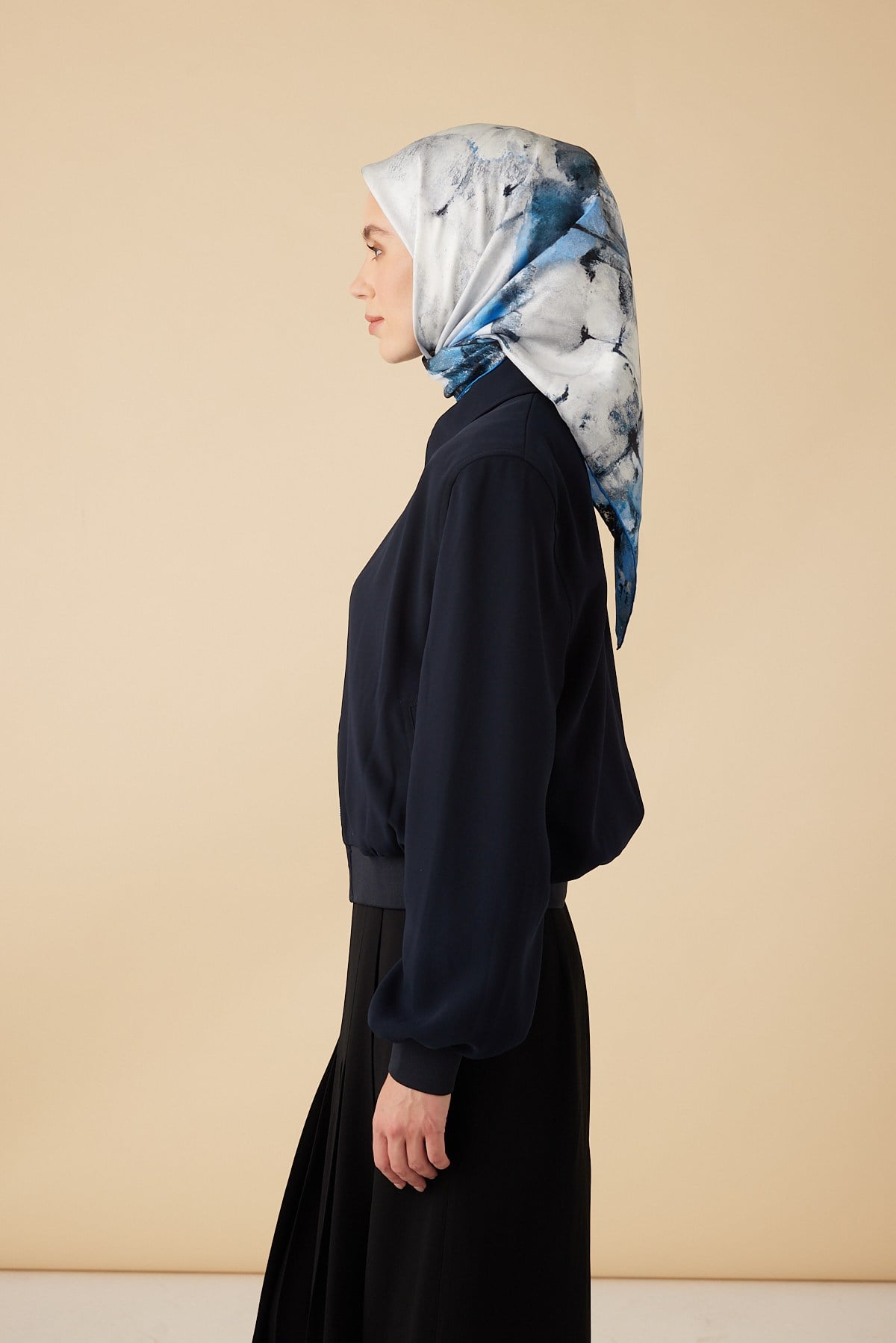 GELİNCİK TİVİL İPEK EŞARP 90*90 CM - MAVİ