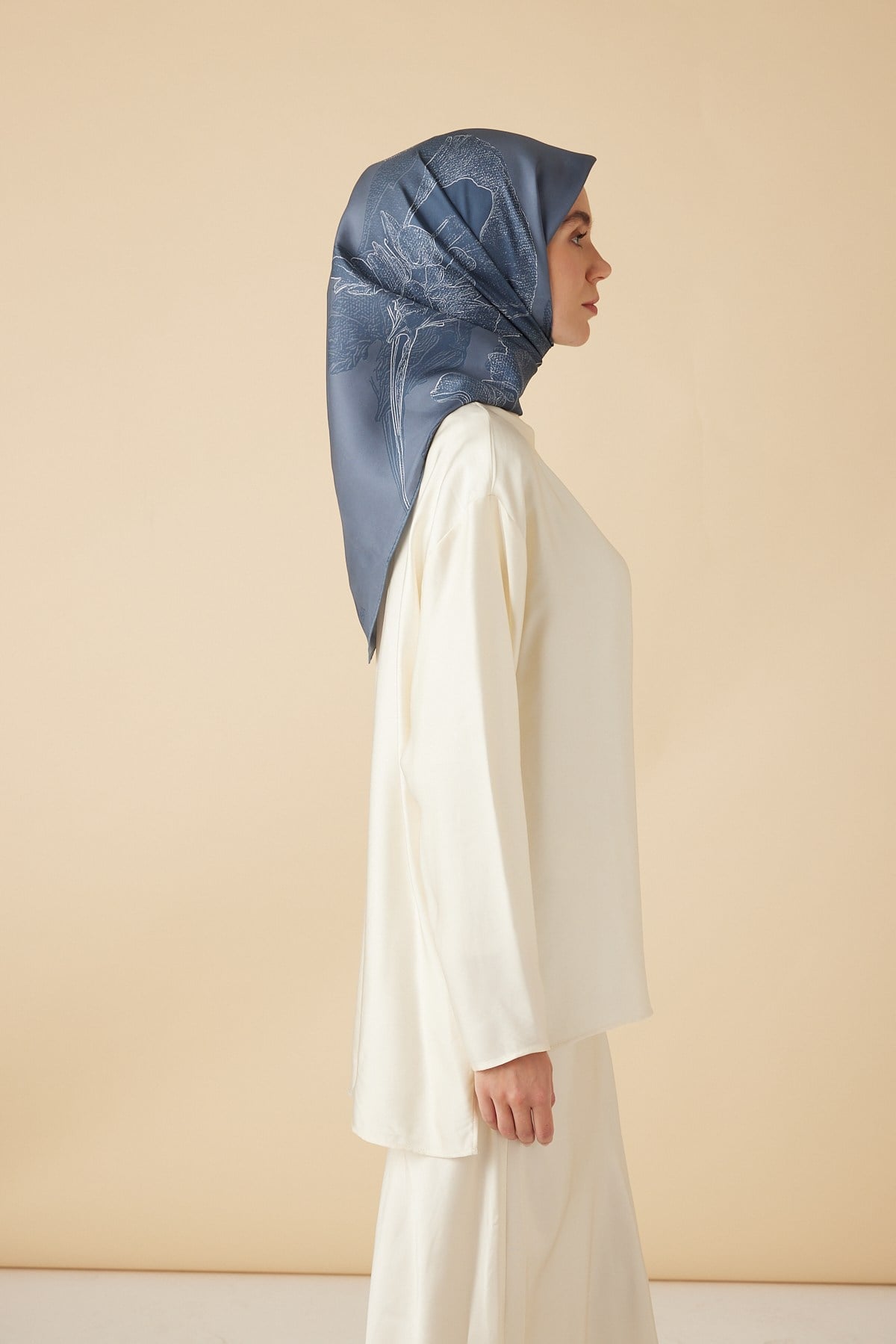 HALE TİVİL İPEK EŞARP 90*90 CM - İNDİGO