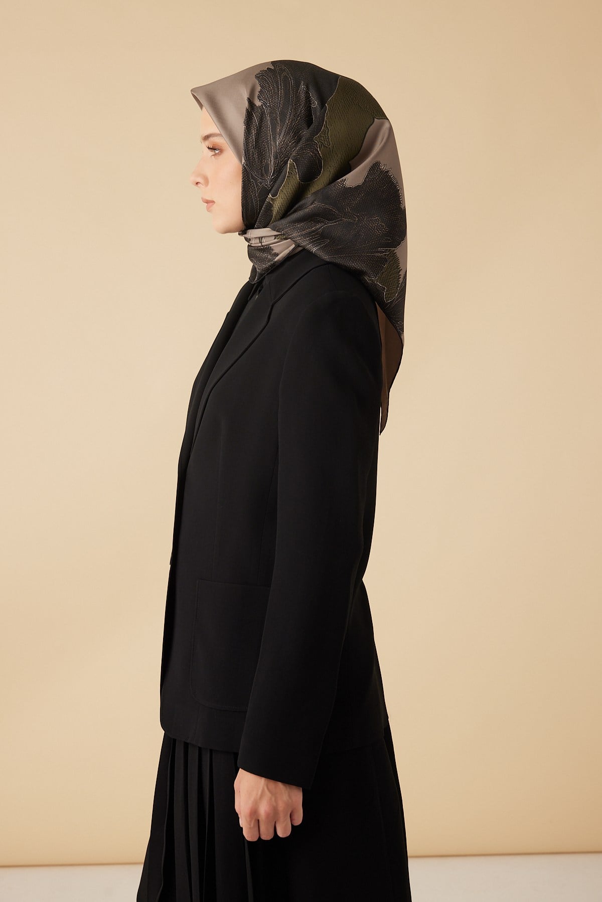 HALE TİVİL İPEK EŞARP 90*90 CM - VİZON HAKİ