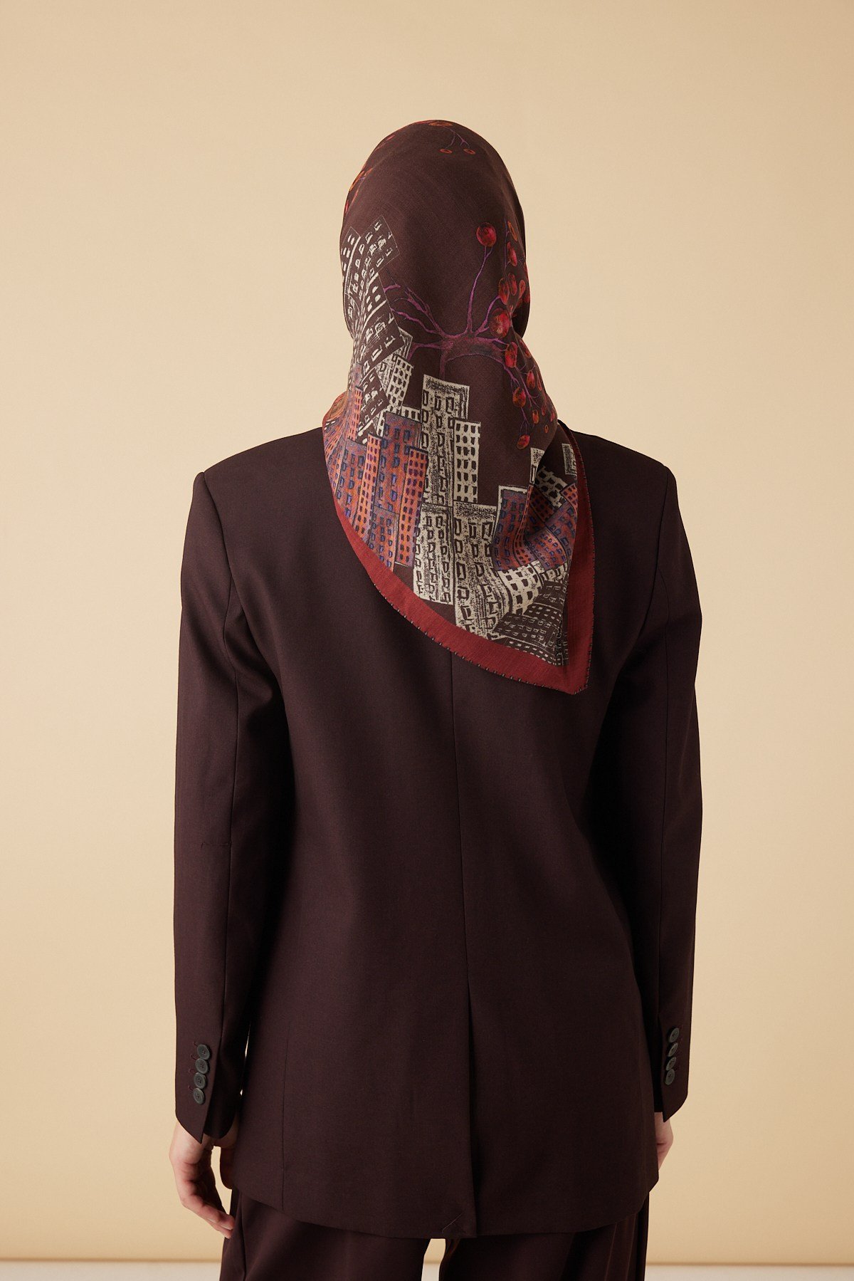 HAYAT YÜN ÜÇGEN ŞAL 140*140/2 CM - BORDO