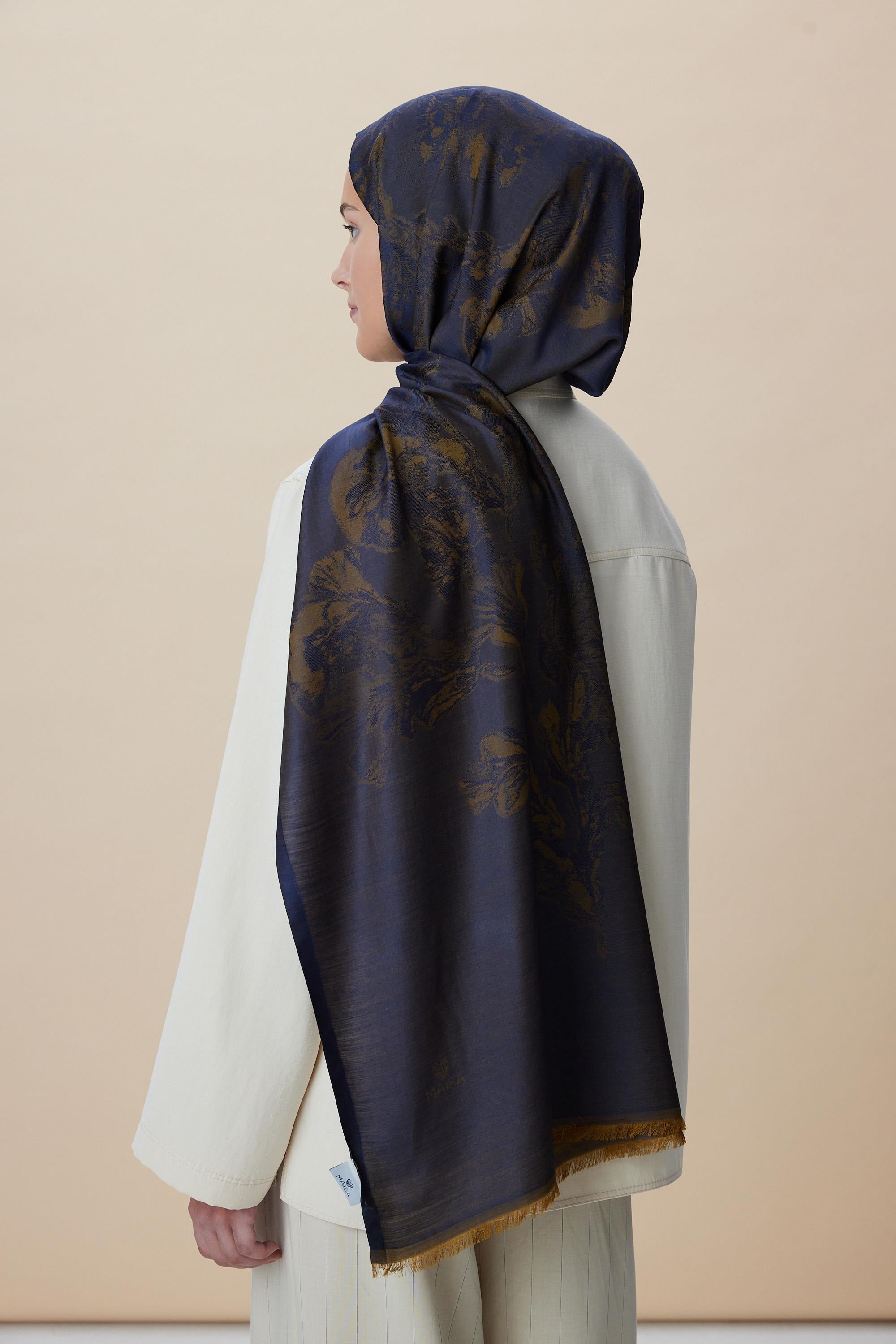 JADE MODAL İPEK JAKARLI ŞAL 70*200 CM - GOLD LACİVERT