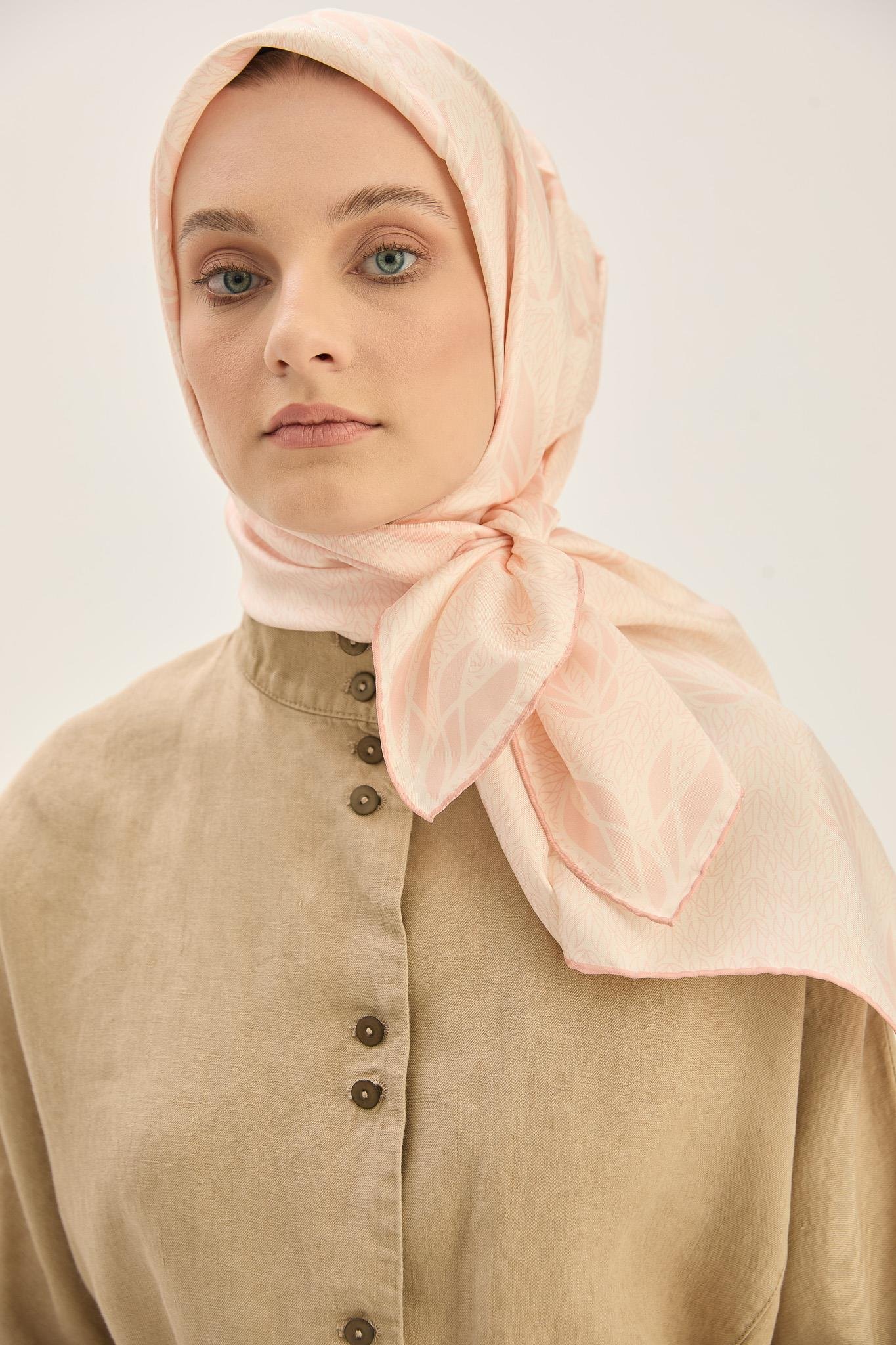 LAVİ TİVİL İPEK EŞARP 90*90 CM - PUDRA PEMBE