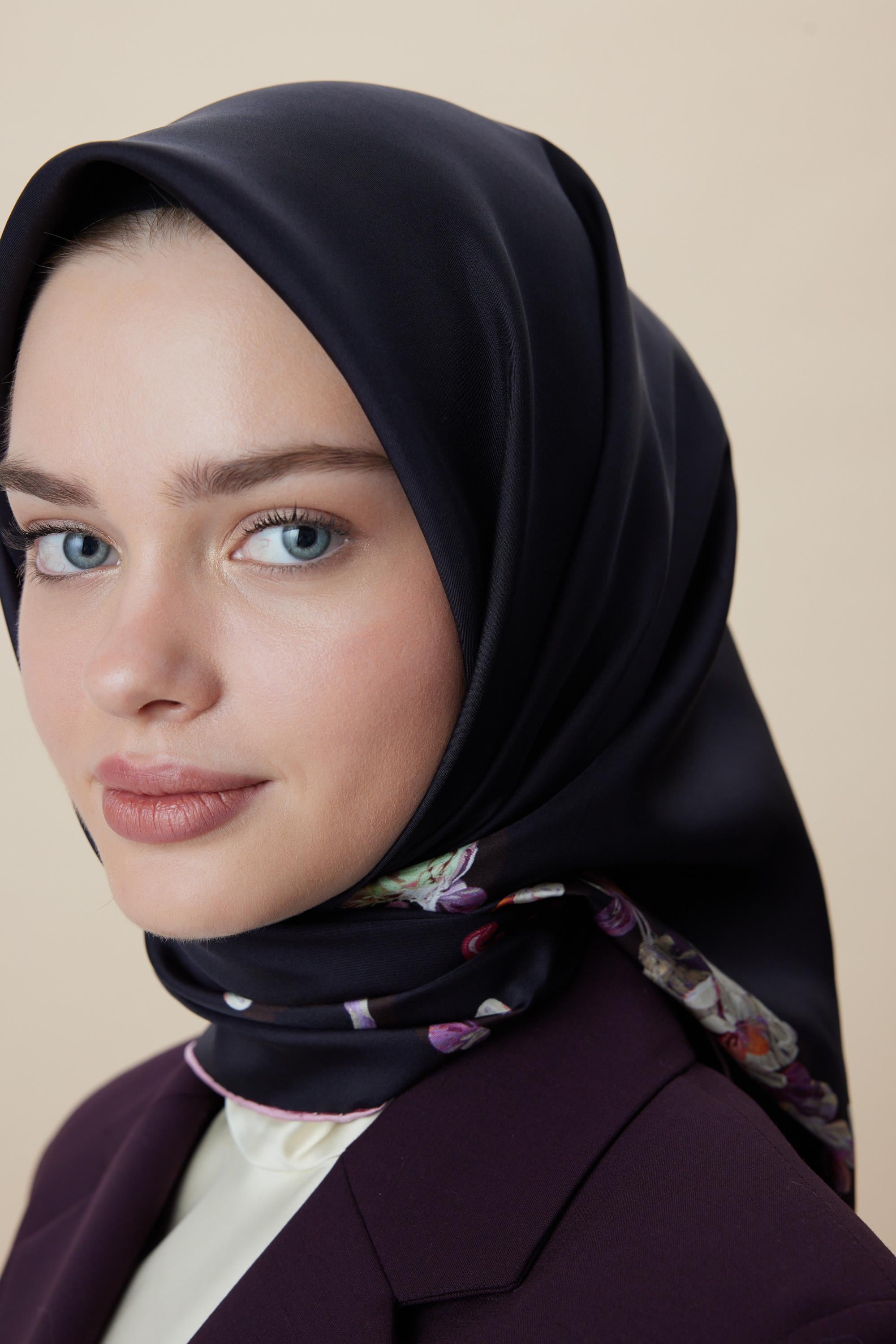 NEVA ÇİFT TARAFLI TİVİL İPEK EŞARP 90*90 CM - MOR