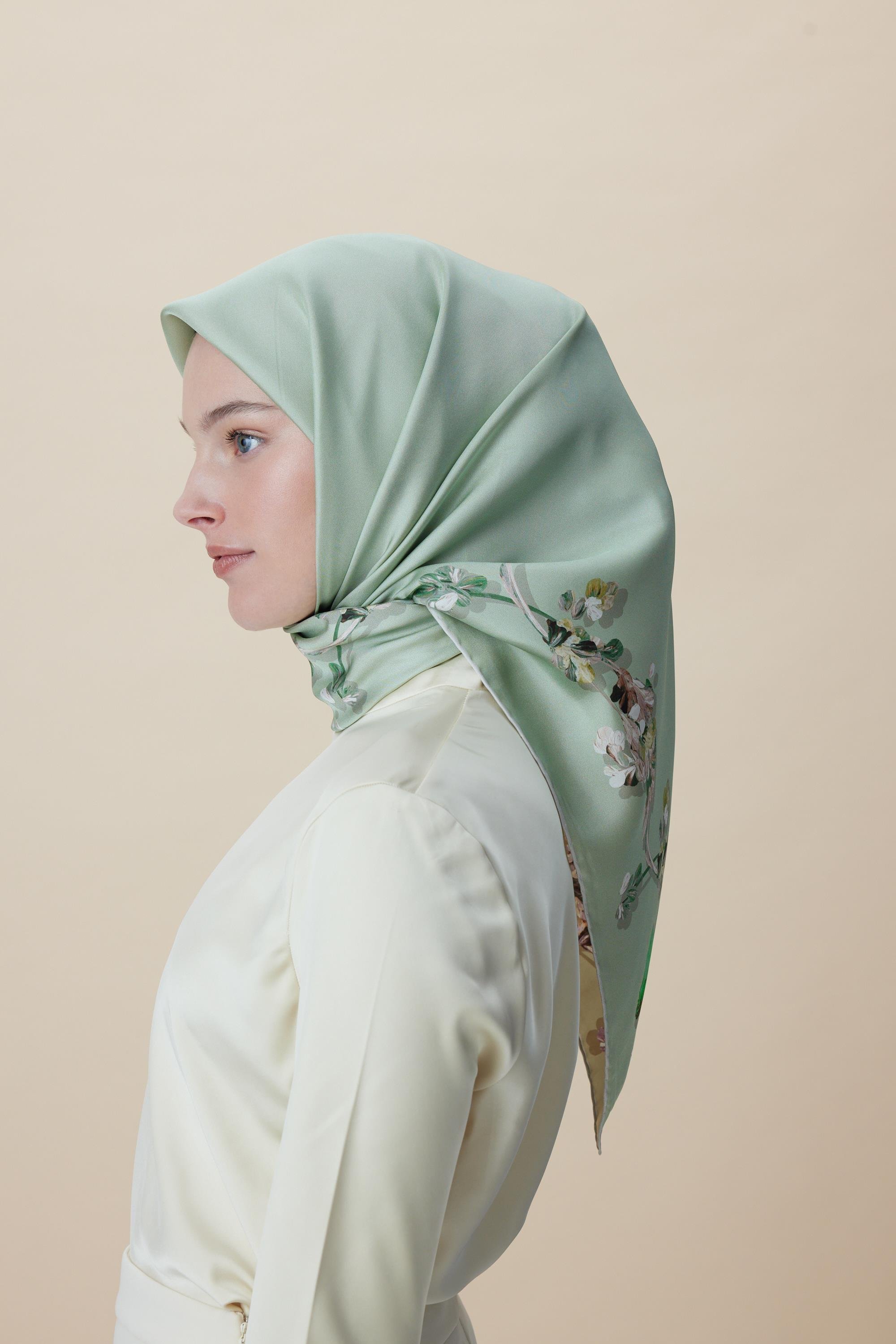 NEVA ÇİFT TARAFLI TİVİL İPEK EŞARP 90*90 CM - KREM PUDRA PEMBE