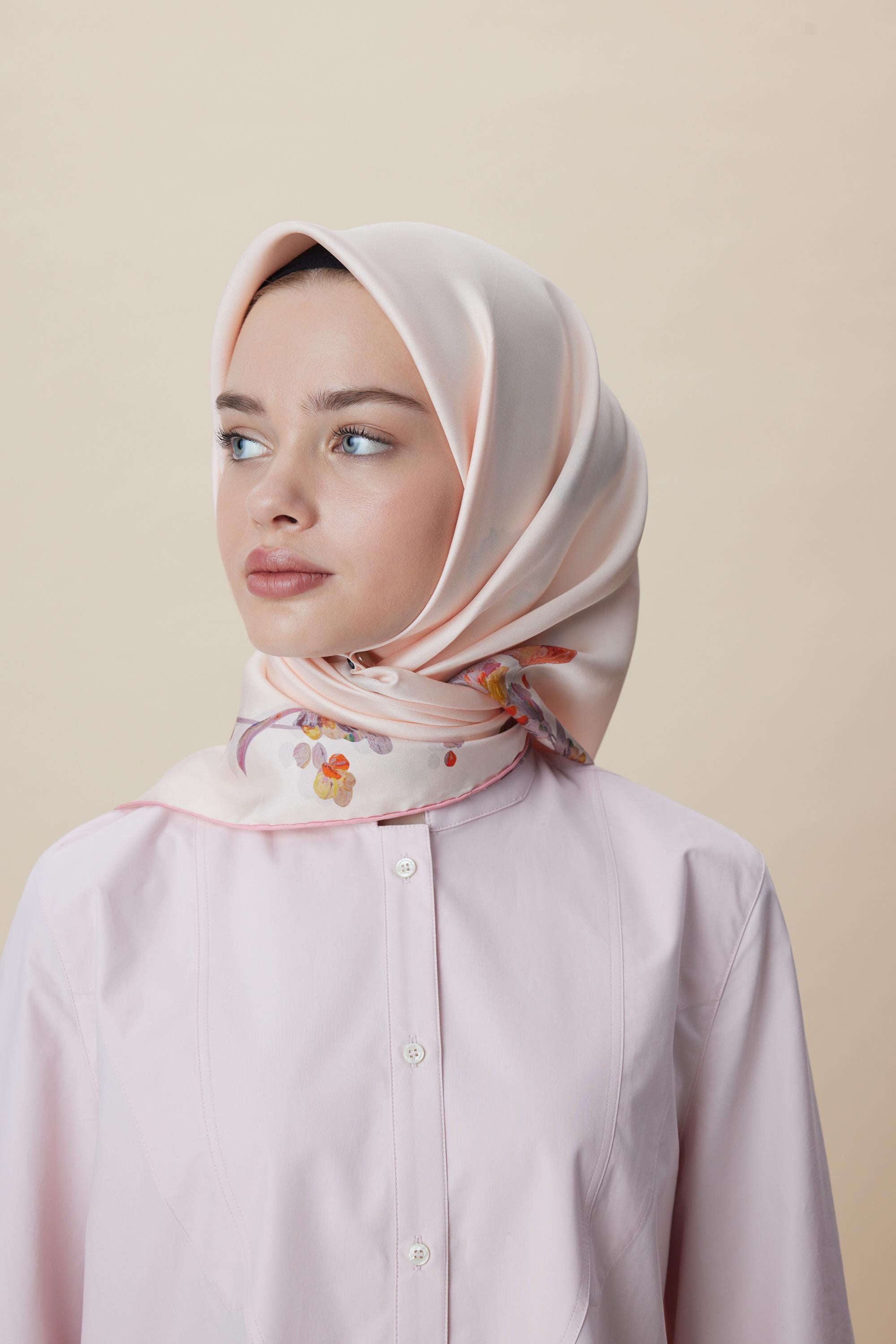 NEVA ÇİFT TARAFLI TİVİL İPEK EŞARP 90*90 CM - PEMBE