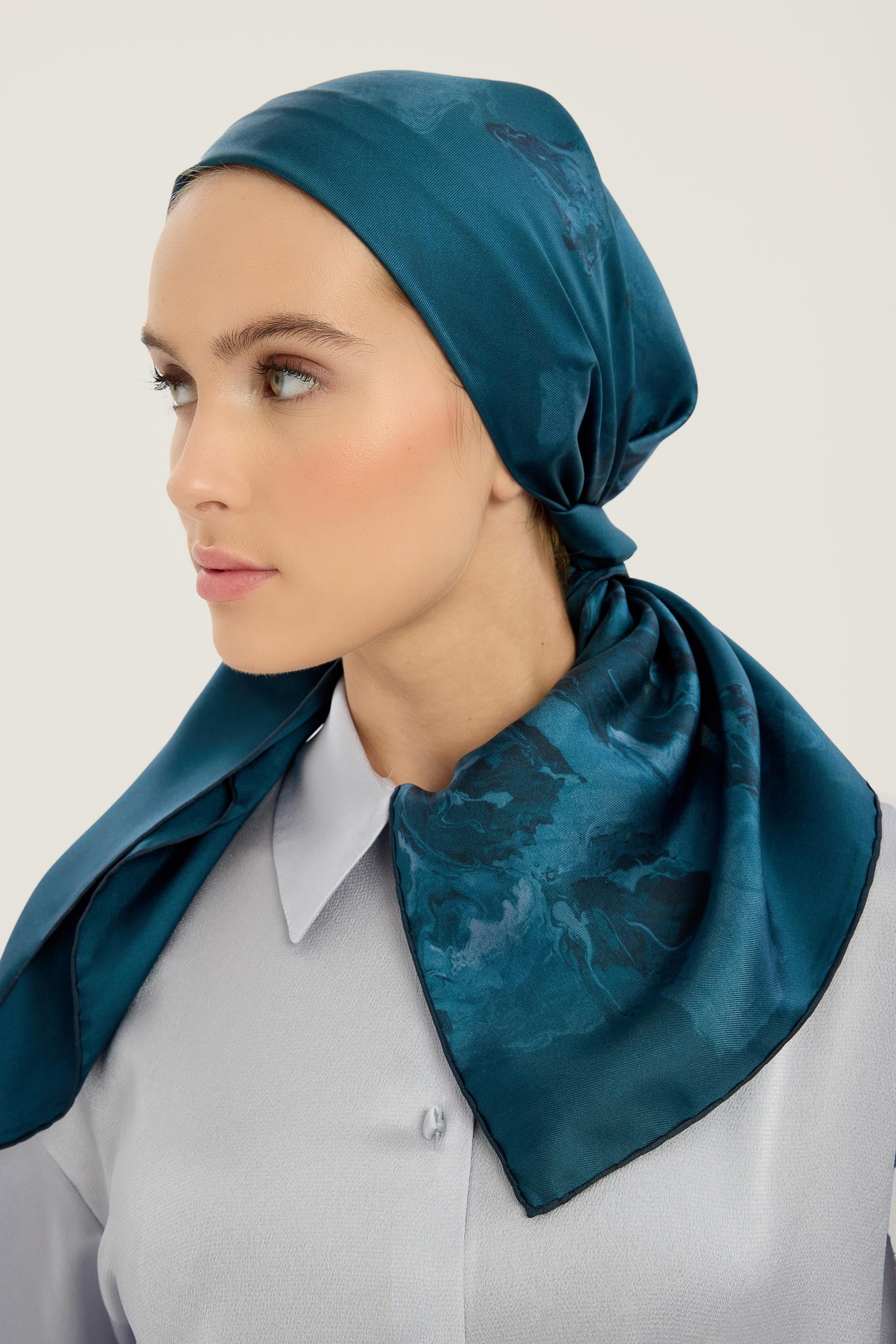 NEVBAHAR TİVİL İPEK EŞARP 90*90 CM - MAVİ