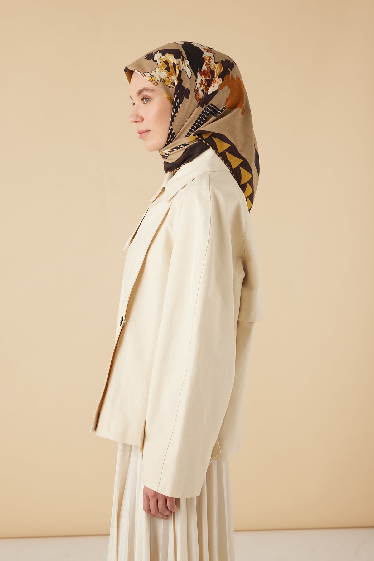 REHA YÜN ÜÇGEN ŞAL 140*140/2 CM - CAMEL