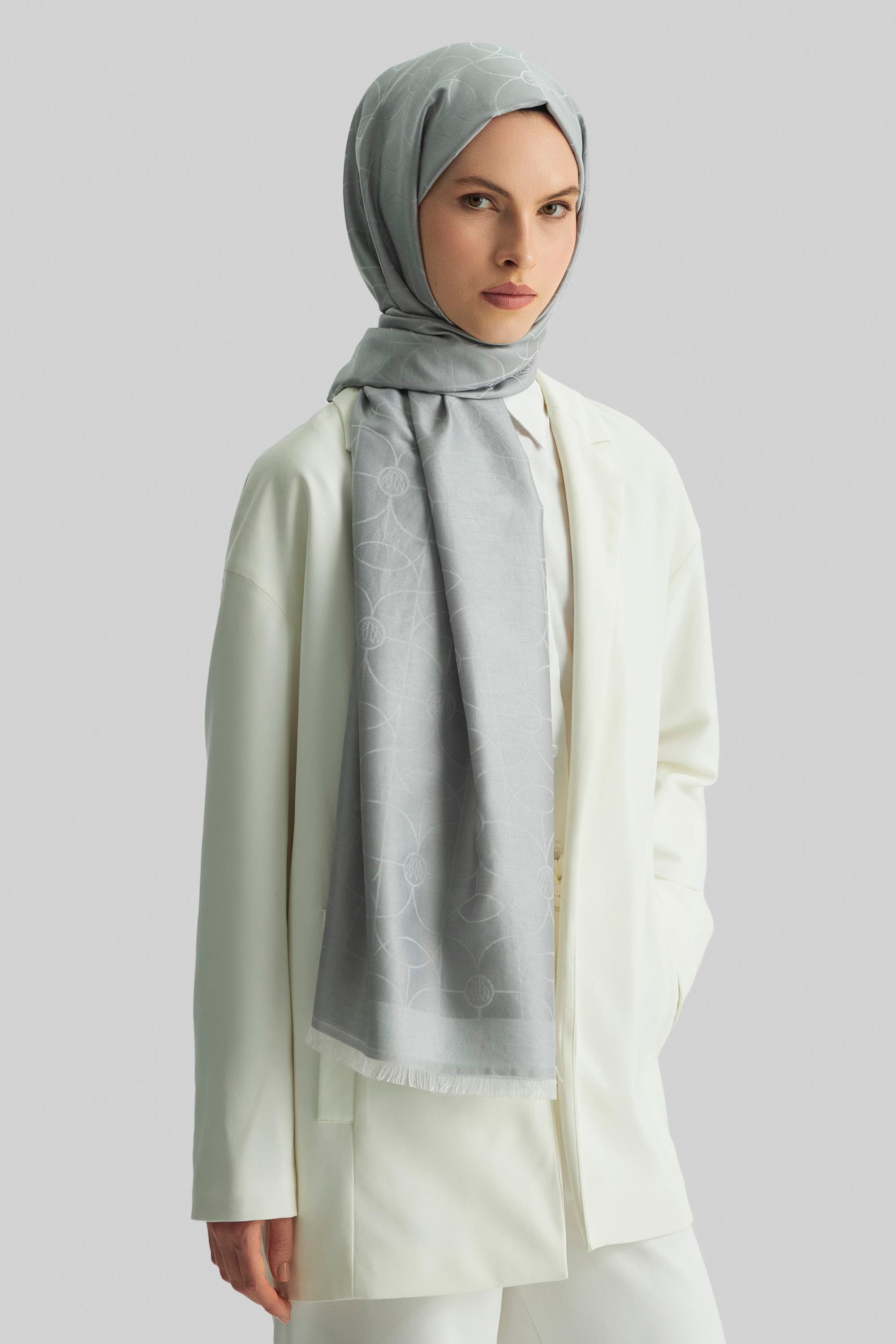 RİND%100 İPEK JAKARLI ŞAL-AÇIK GRİ
