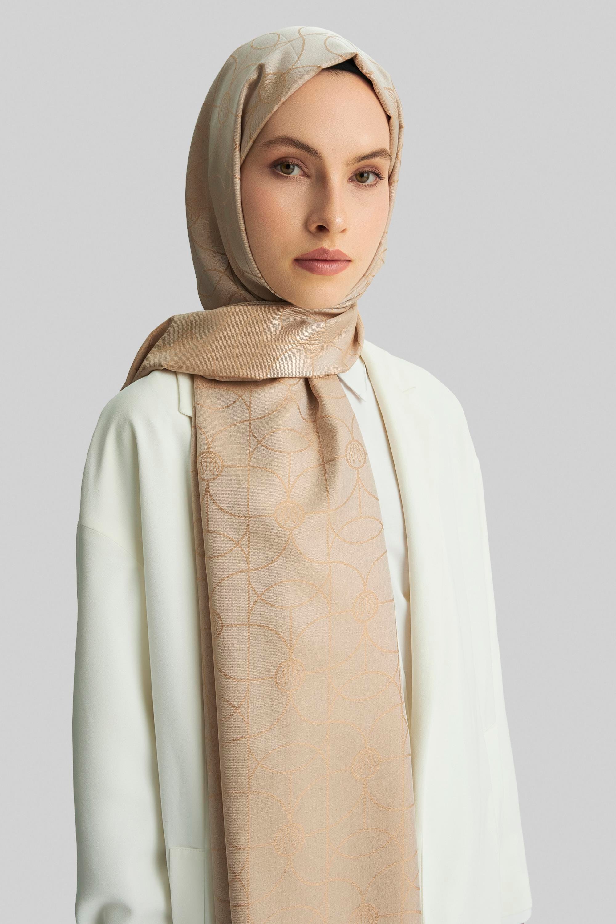 RİND%100 İPEK JAKARLI ŞAL-CAMEL