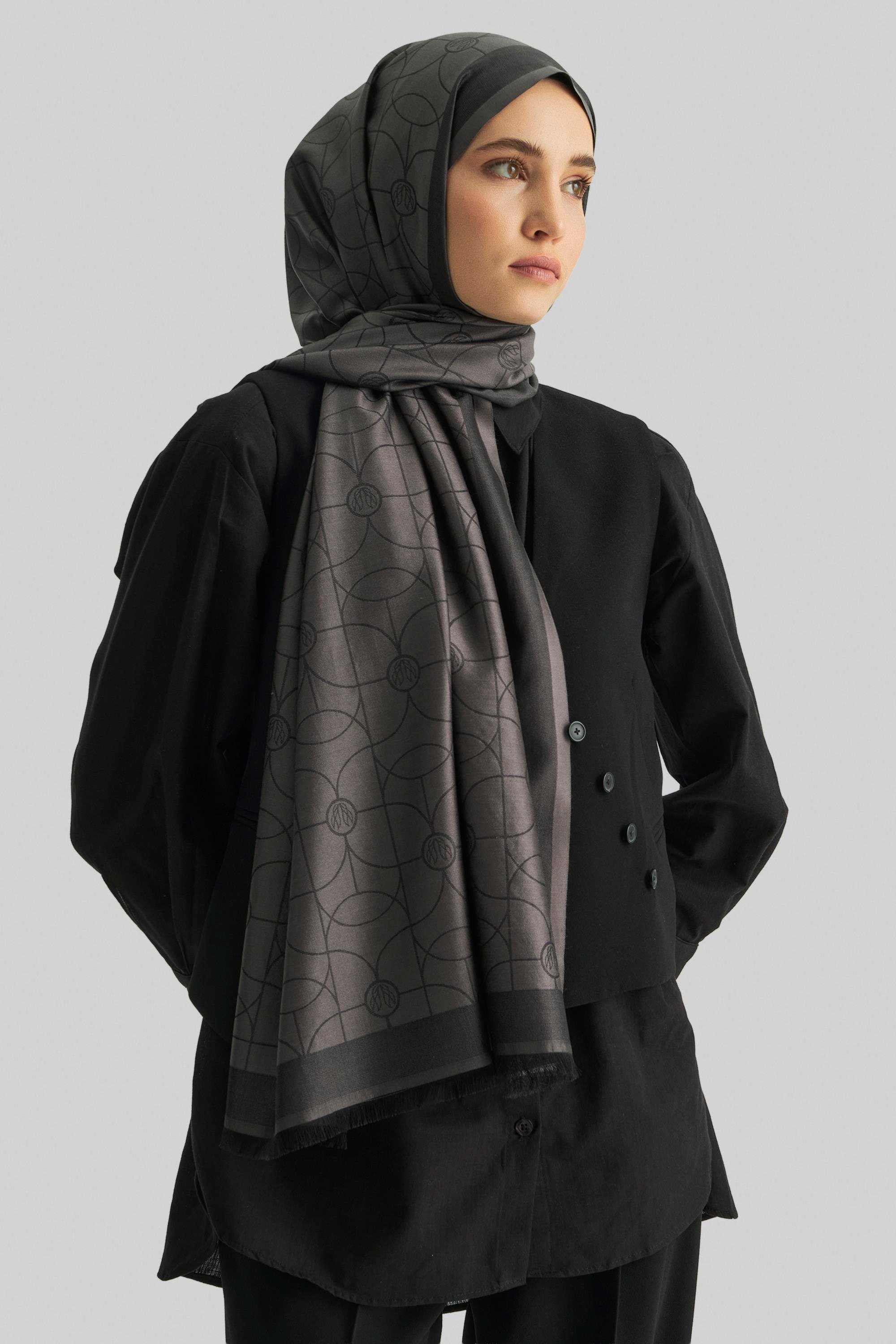 RİND%100 İPEK JAKARLI ŞAL-FÜME