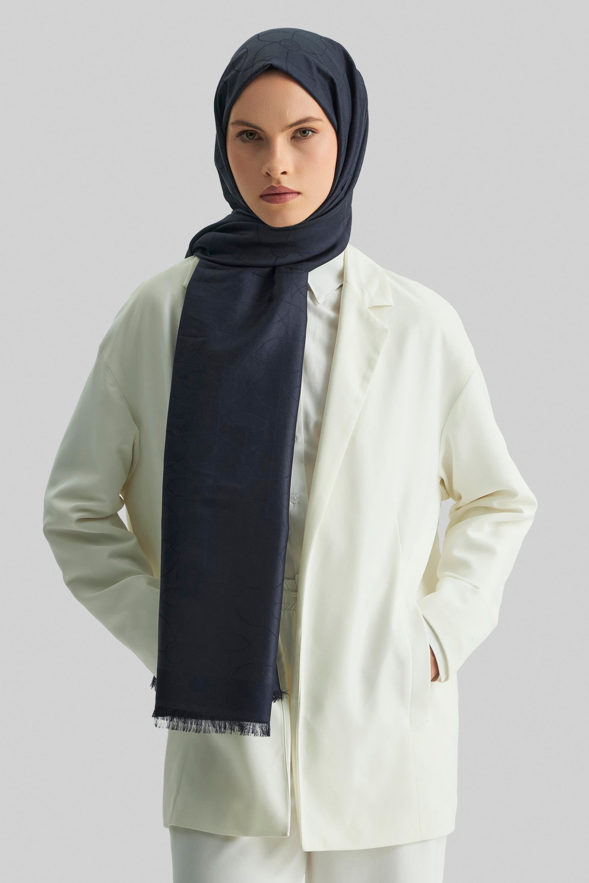 RİND%100 İPEK JAKARLI ŞAL-LACİVERT