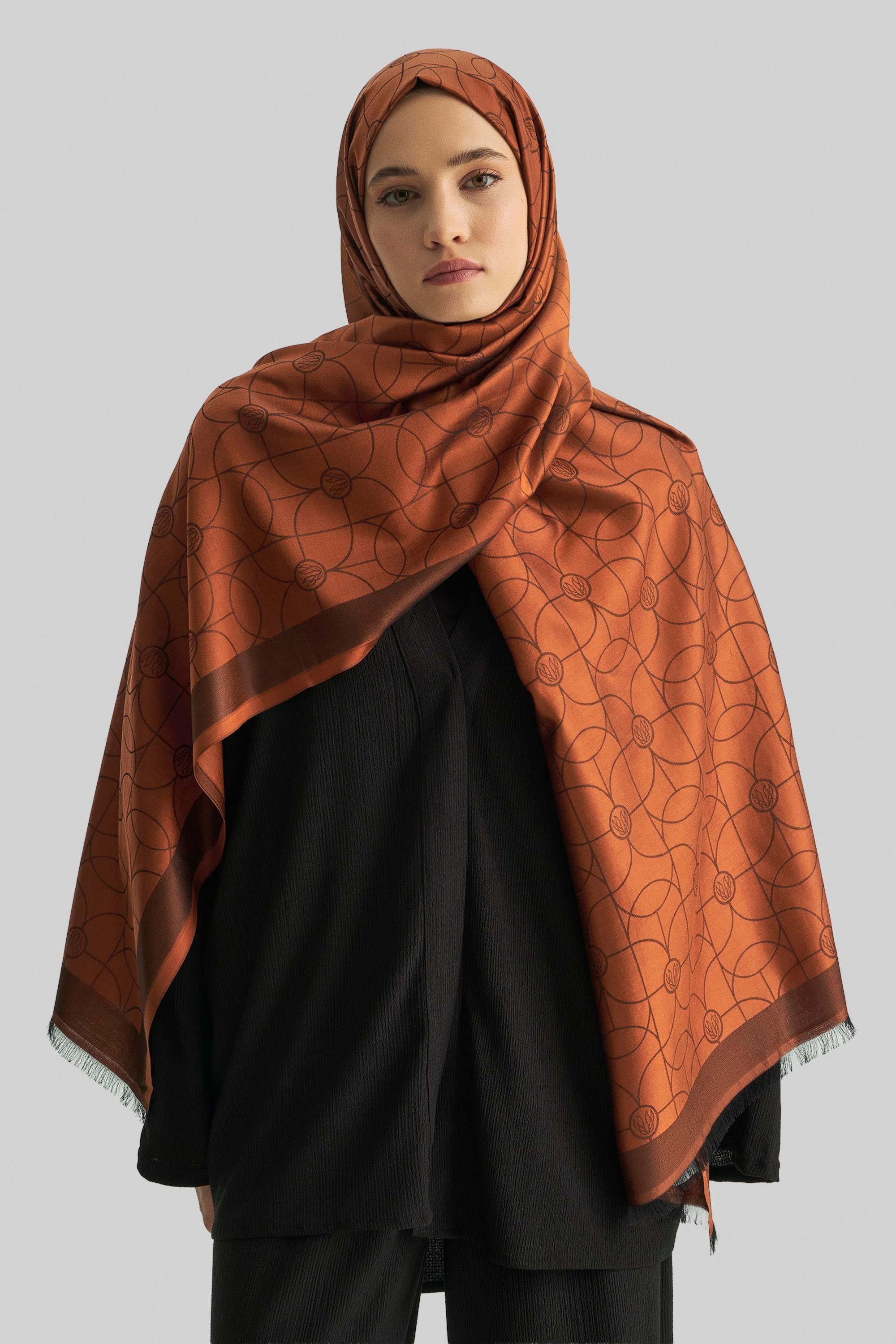 RİND%100 İPEK JAKARLI ŞAL-TARÇIN