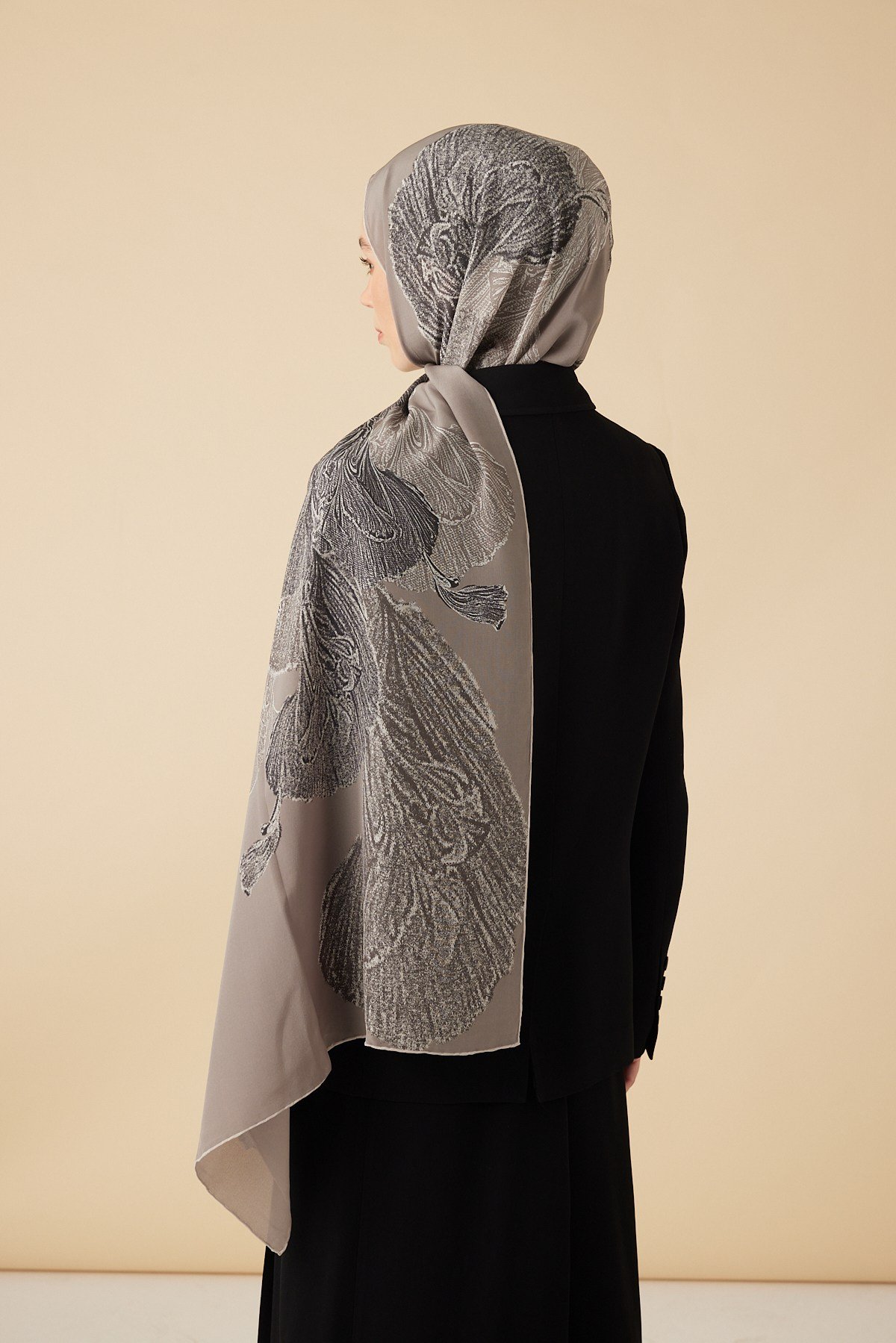 RUBA KREP İPEK ŞAL 70*190 CM - AÇIK GRİ