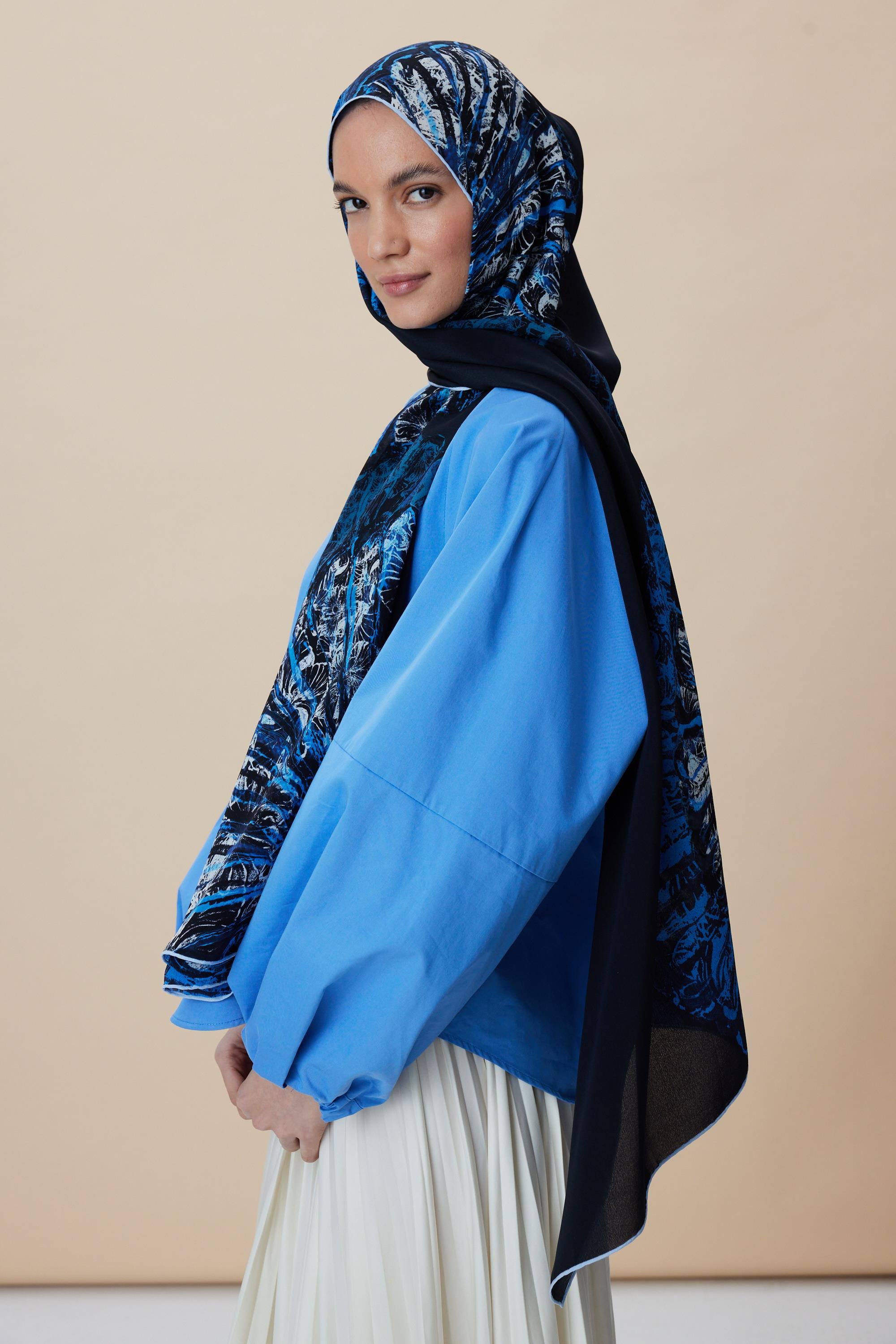 SAYRA KREP İPEK ŞAL 70*190 CM - LACİVERT