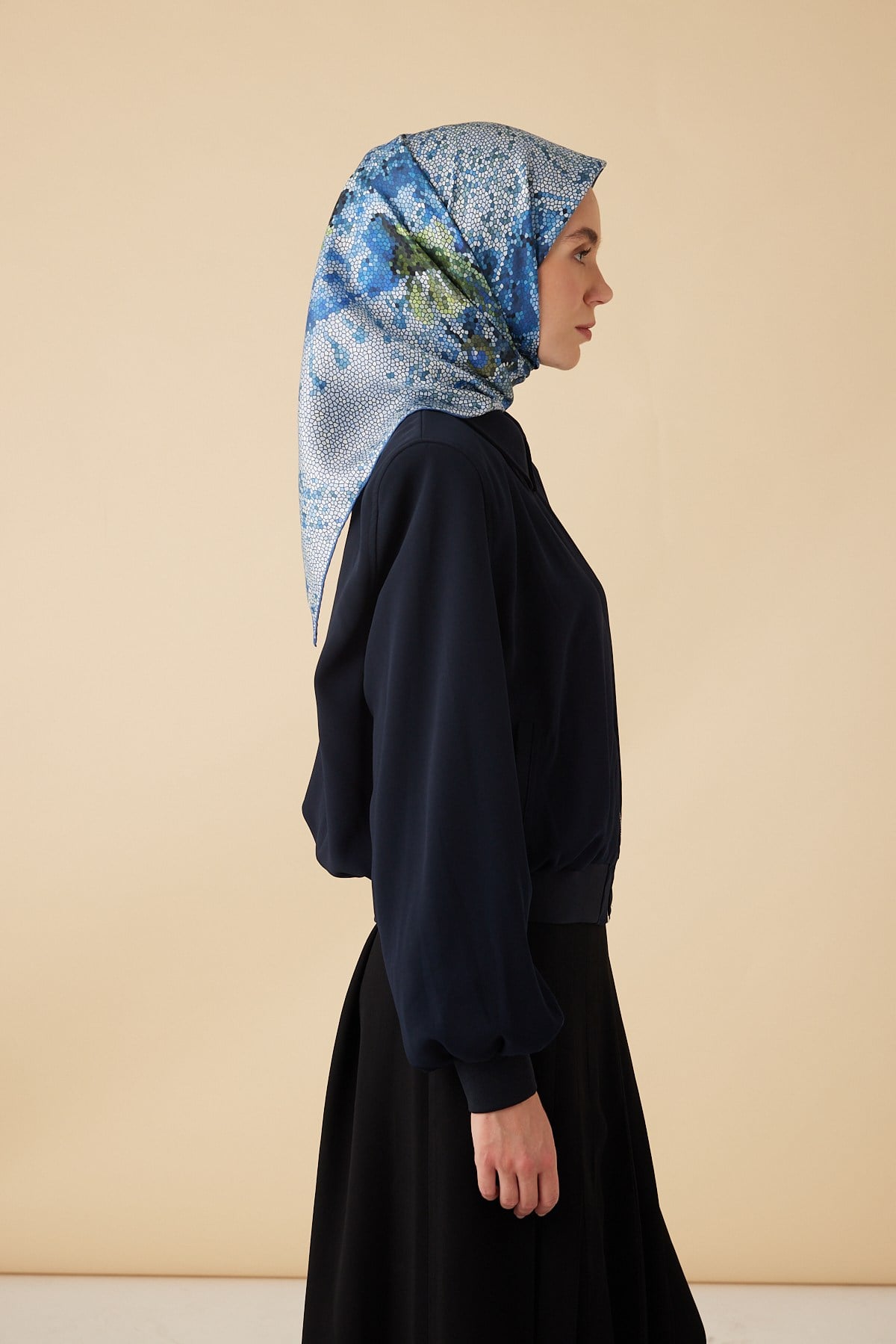 SU MASALI TİVİL İPEK EŞARP 90*90 CM - MAVİ
