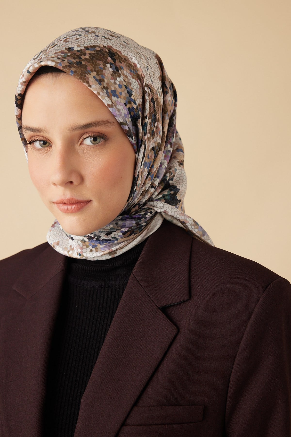 SU MASALI TİVİL İPEK EŞARP 90*90 CM - VİZON