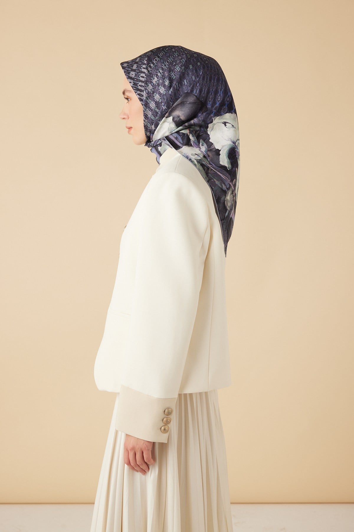 SUSEN TİVİL İPEK EŞARP 90*90 CM - İNDİGO