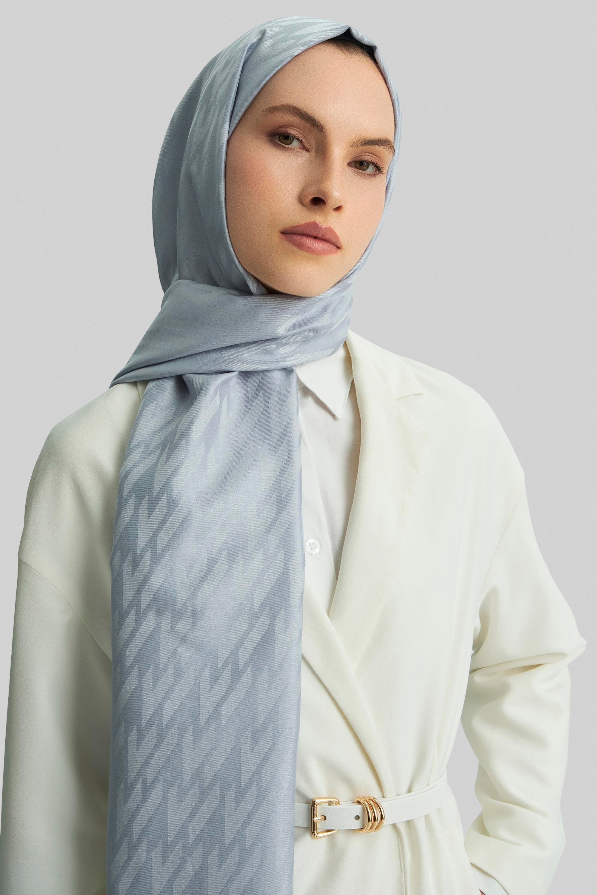 UMAY %100 İPEK JAKARLI ŞAL-AÇIK MAVİ