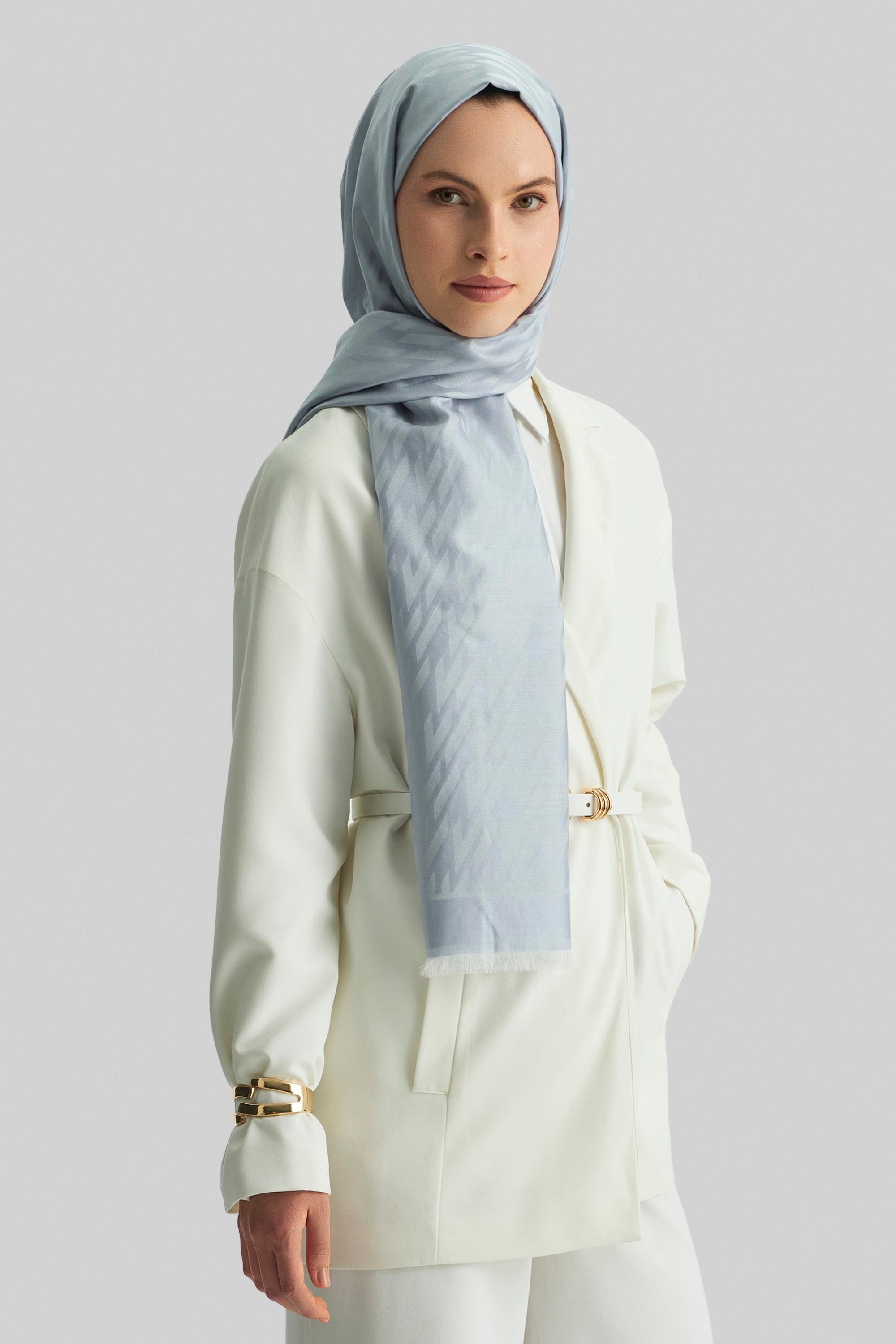 UMAY %100 İPEK JAKARLI ŞAL-AÇIK MAVİ