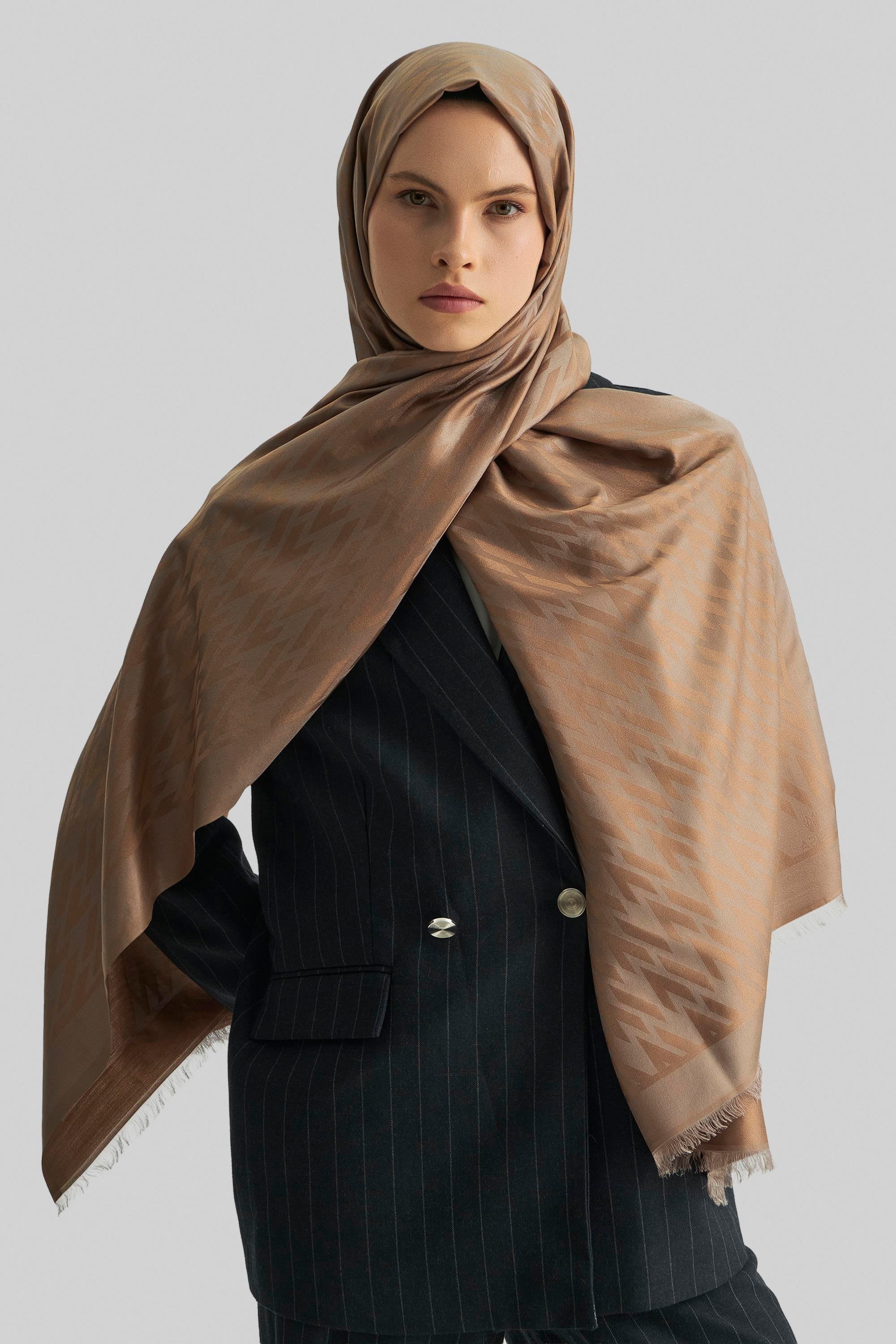 UMAY %100 İPEK JAKARLI ŞAL-CAMEL