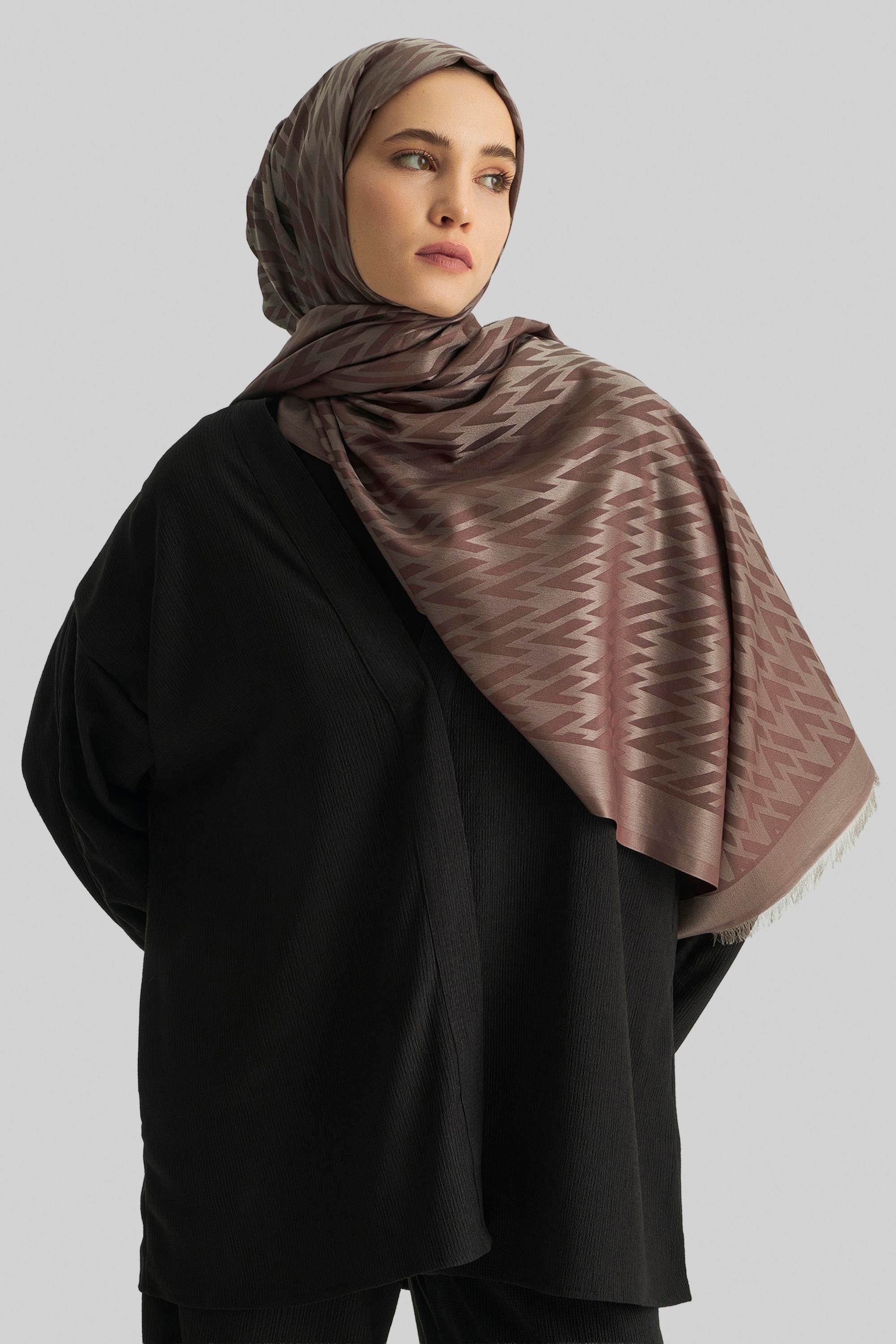 UMAY %100 İPEK JAKARLI ŞAL-KAHVERENGİ