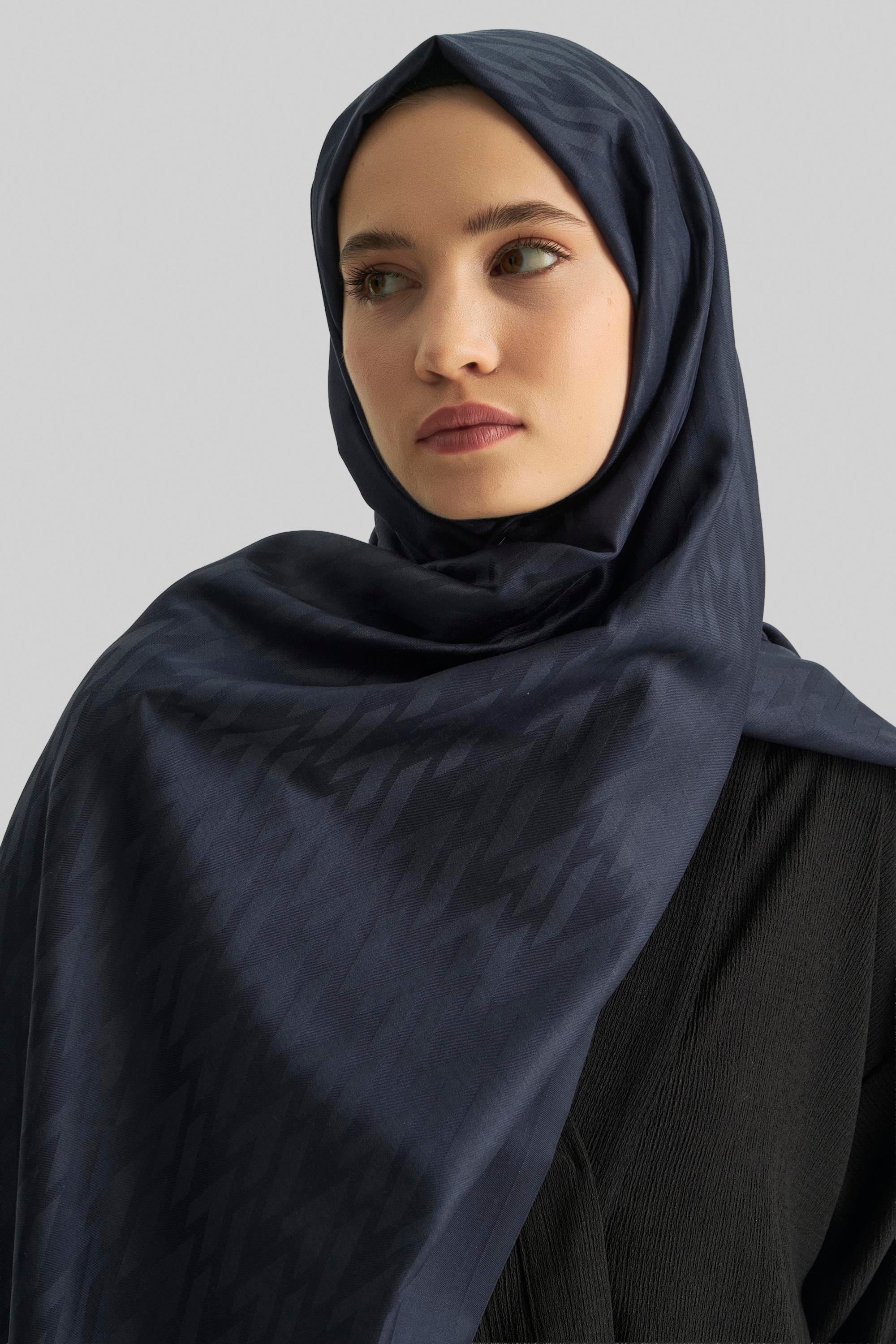 UMAY %100 İPEK JAKARLI ŞAL-LACİVERT