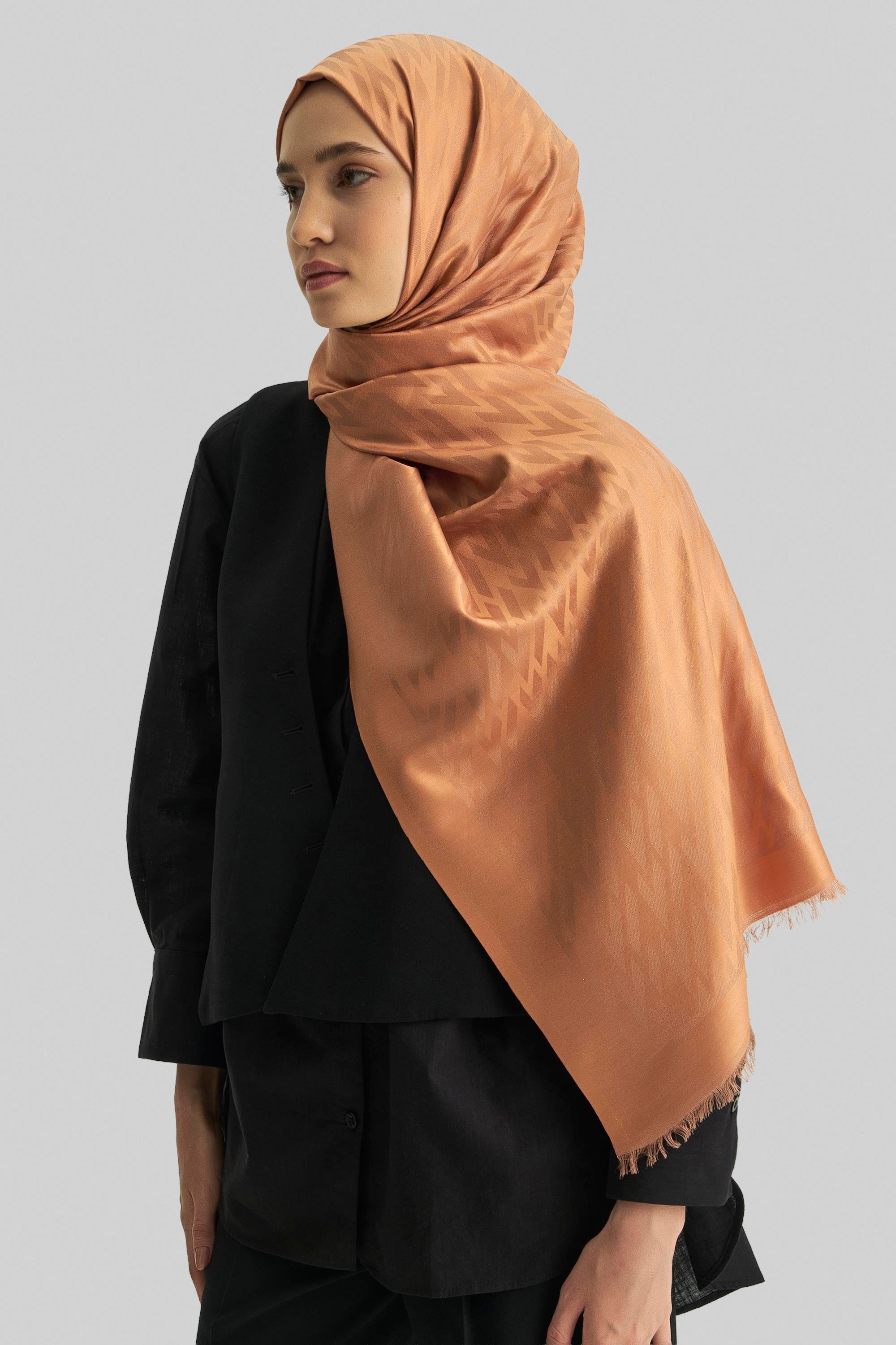 UMAY %100 İPEK JAKARLI ŞAL-TABA