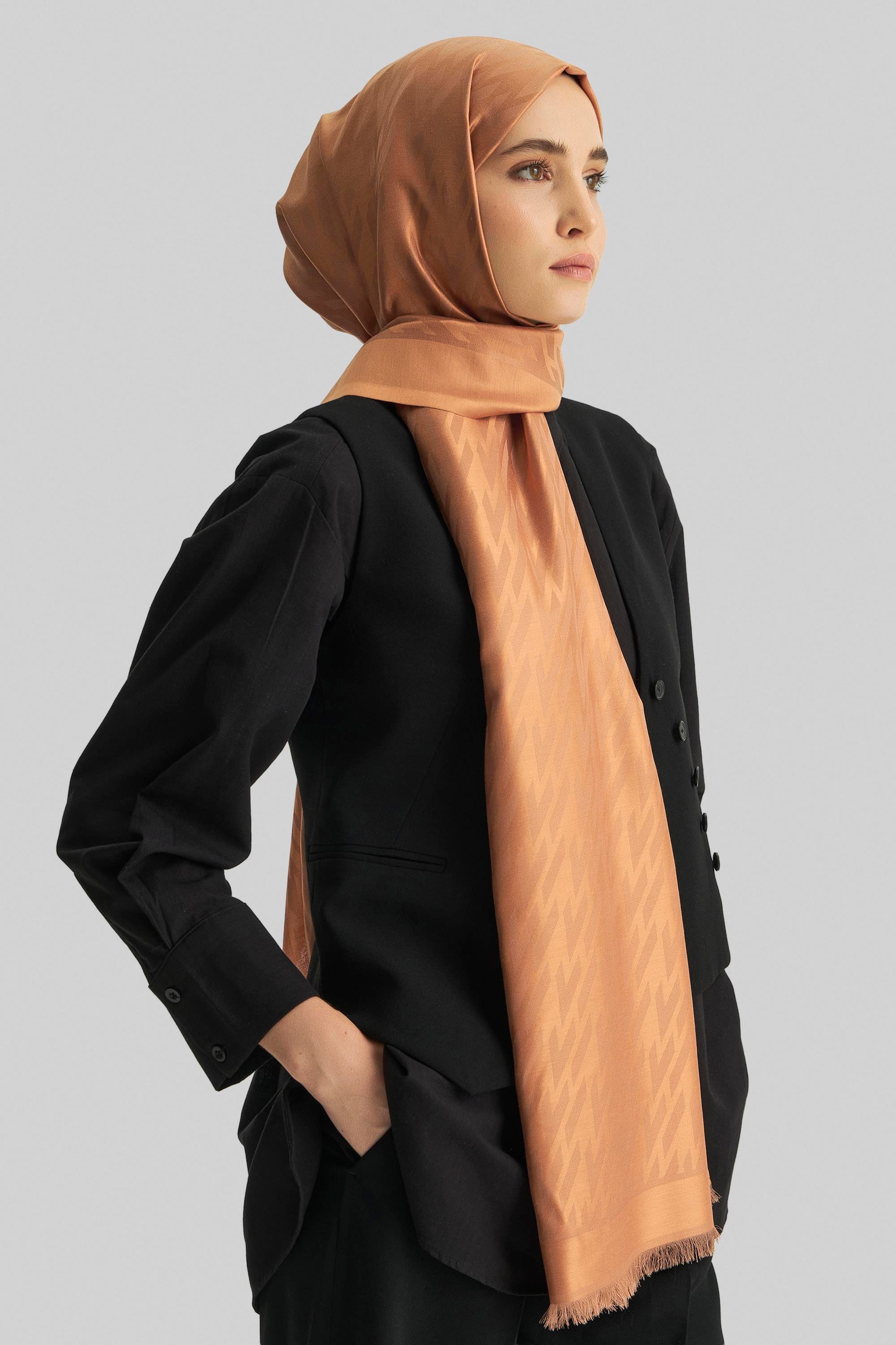 UMAY %100 İPEK JAKARLI ŞAL-TABA