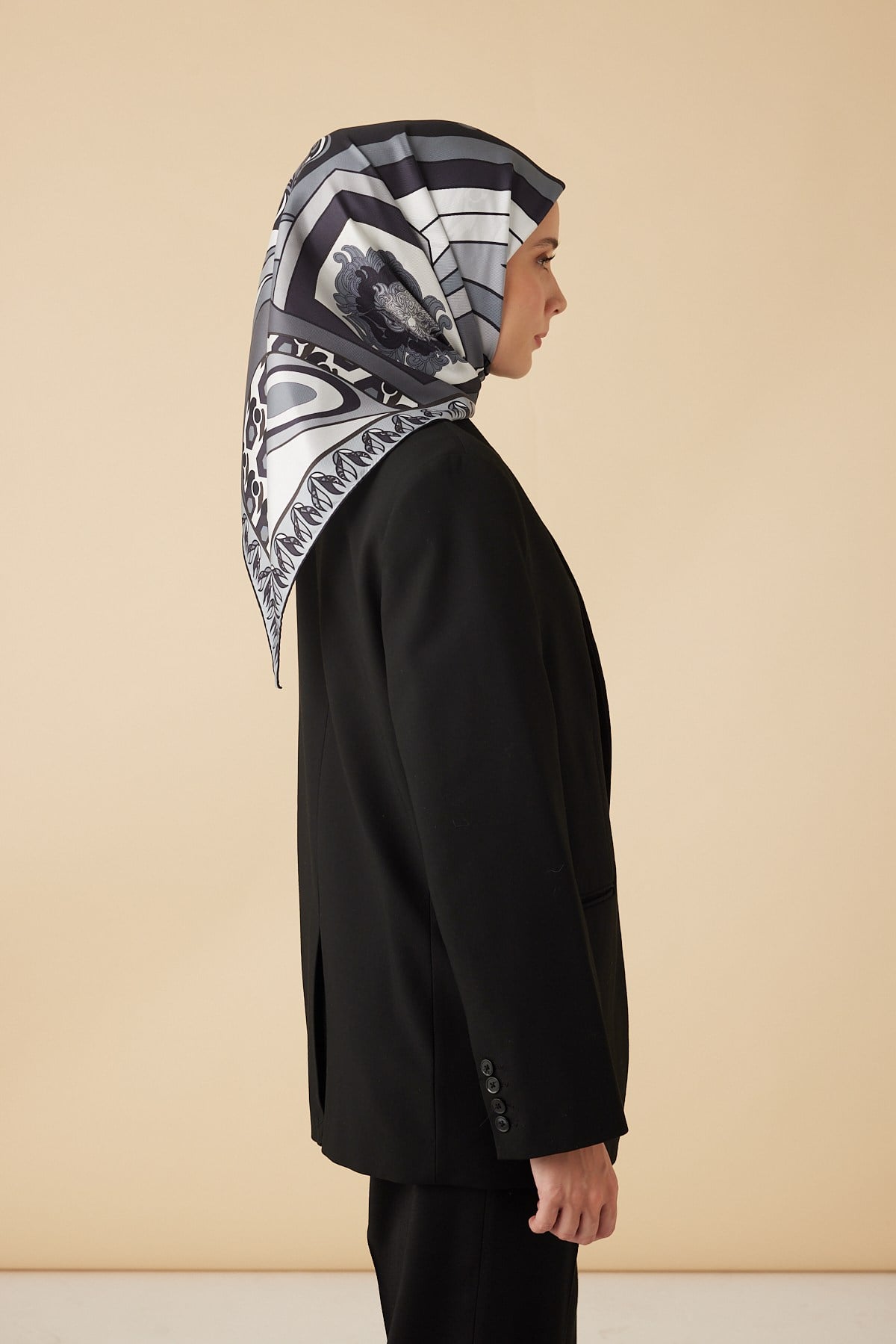 VERDA MULBERRY İPEK EŞARP 90*90 CM - GRİ