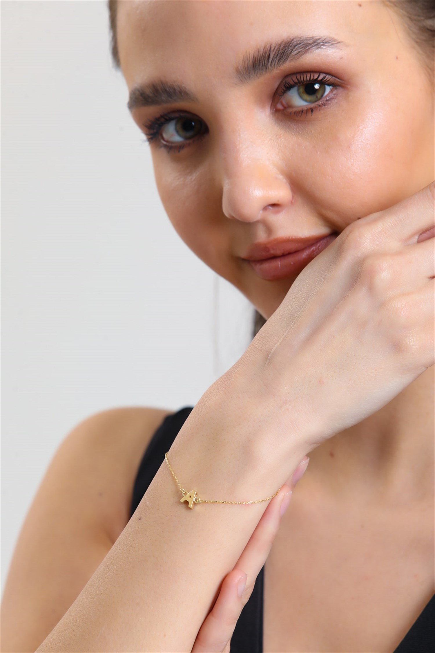 Altın A Harfi Bileklik