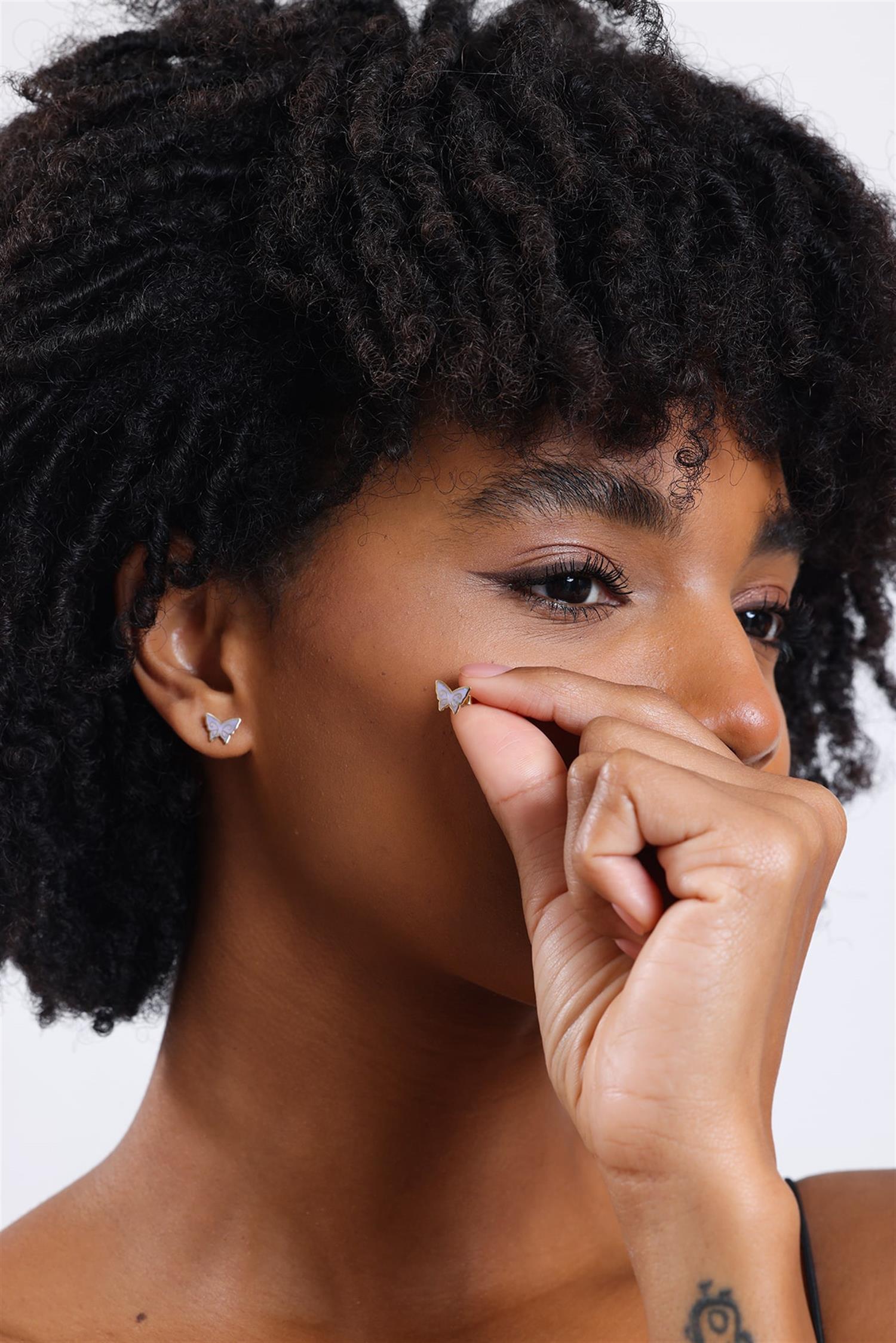 Altın Mineli Kelebek Çocuk Küpesi