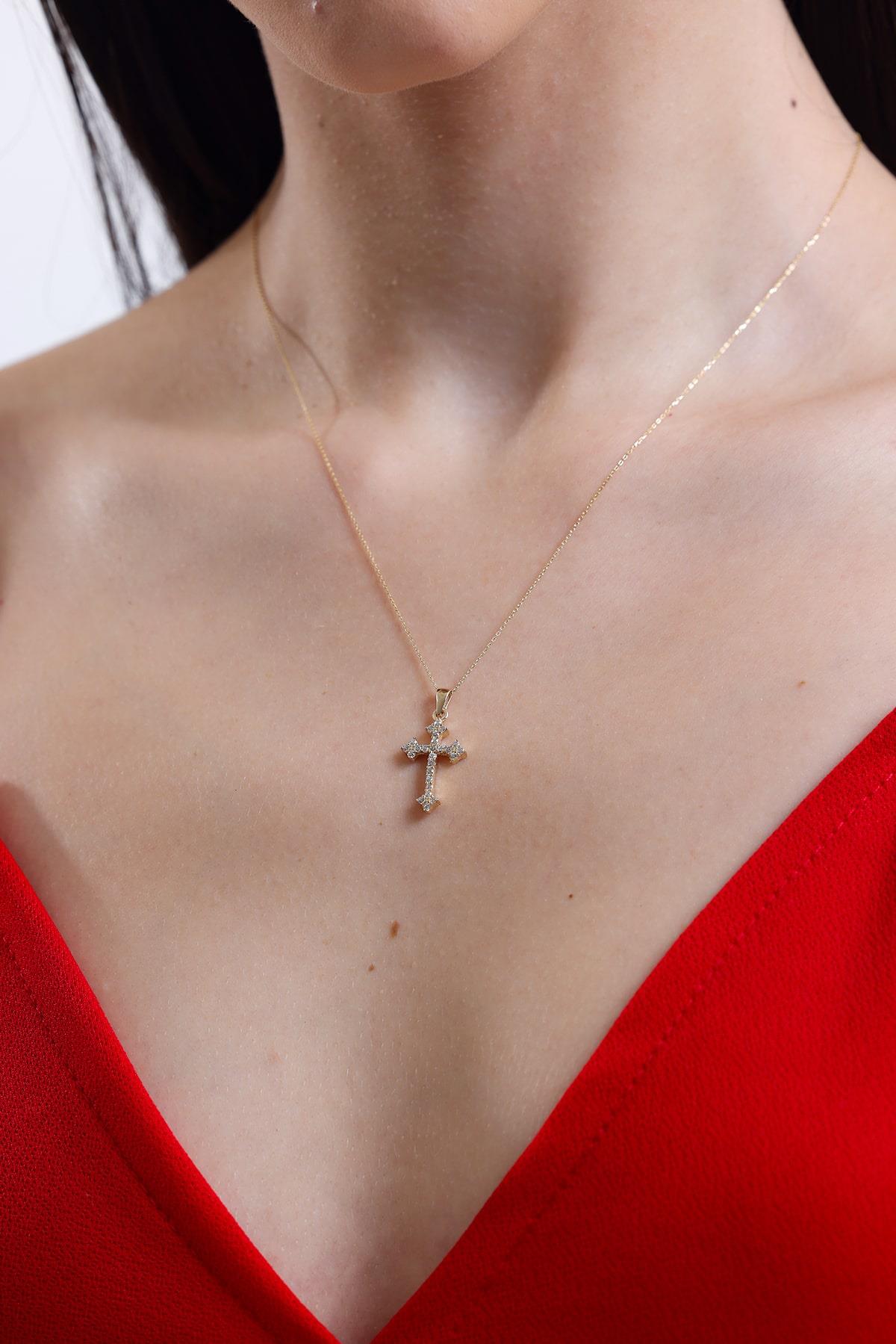Altın Minimalist Gotik Haç Kolye
