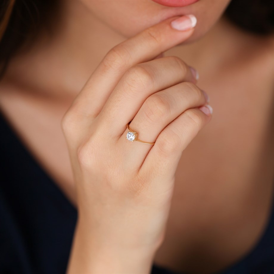 Altın Tek Taş Yüzük