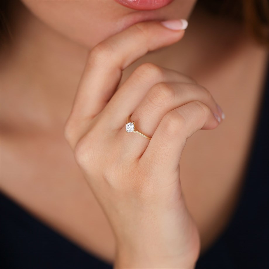 Altın Tek Taş Yüzük