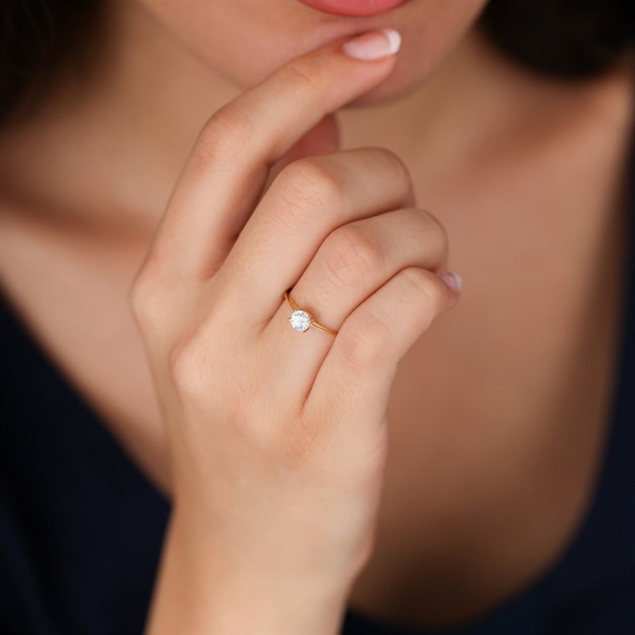 Altın Tek Taş Yüzük