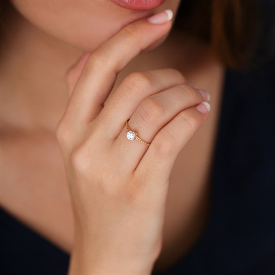 Altın Tek Taş Yüzük