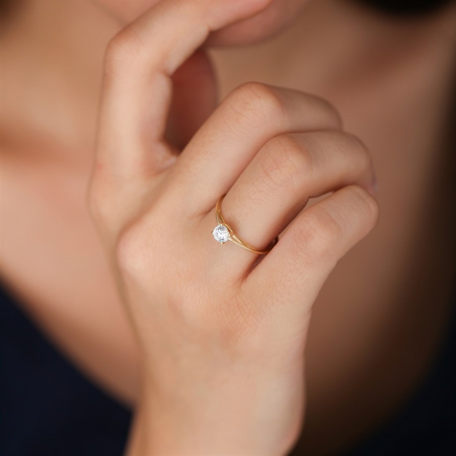 Altın Tek Taş Yüzük