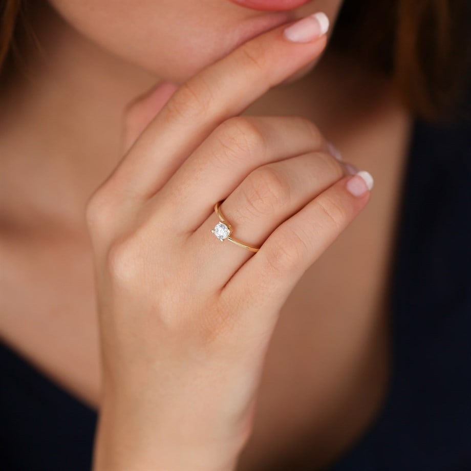 Altın Tek Taş Yüzük