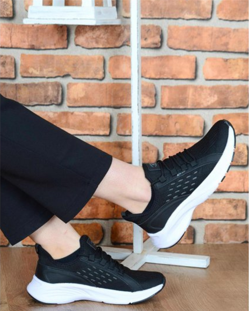 M.P. 251-2390 Zn Kadın Siyah-Beyaz Günlük Spor Ayakkabı