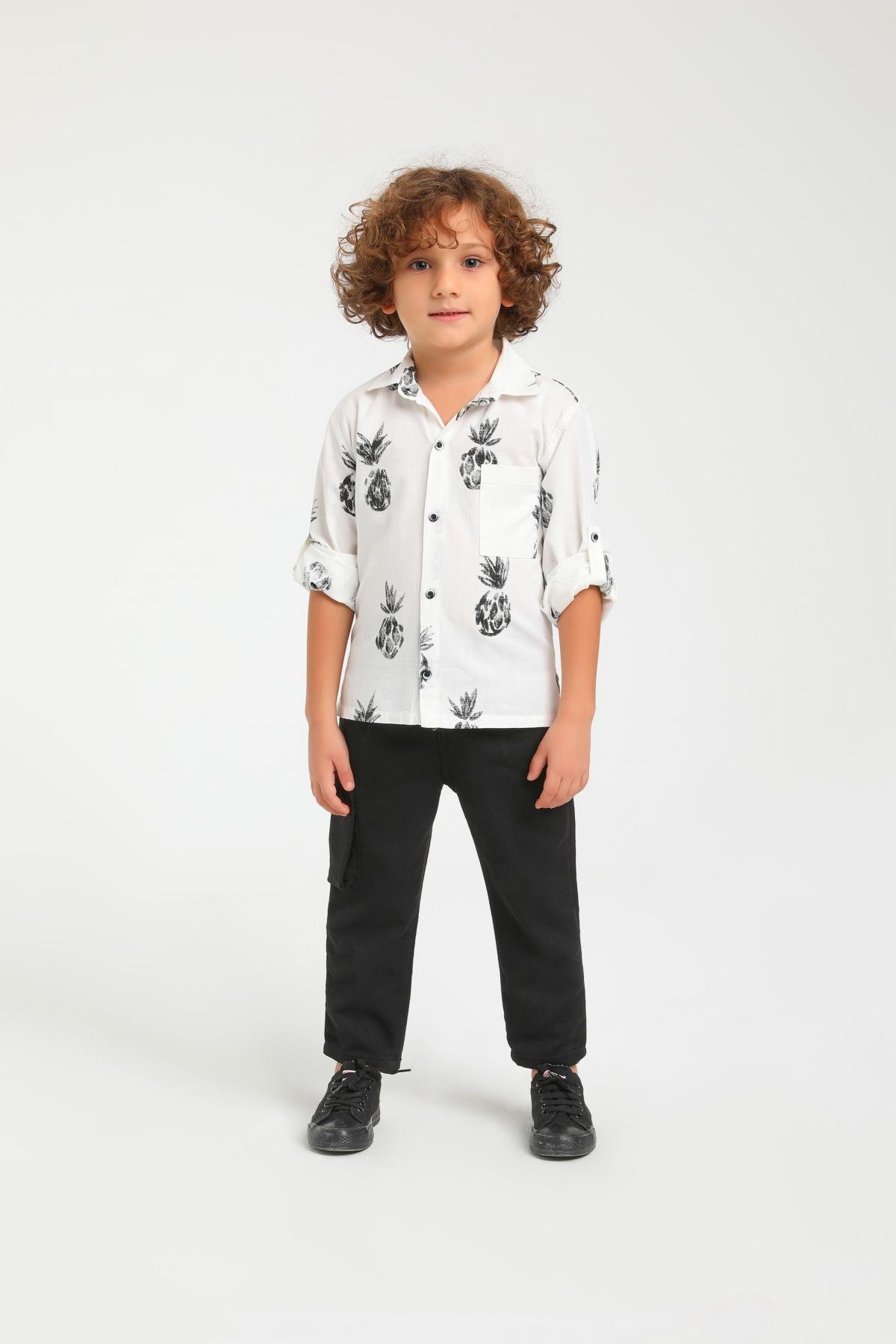 BASKILI ERKEK GÖMLEK