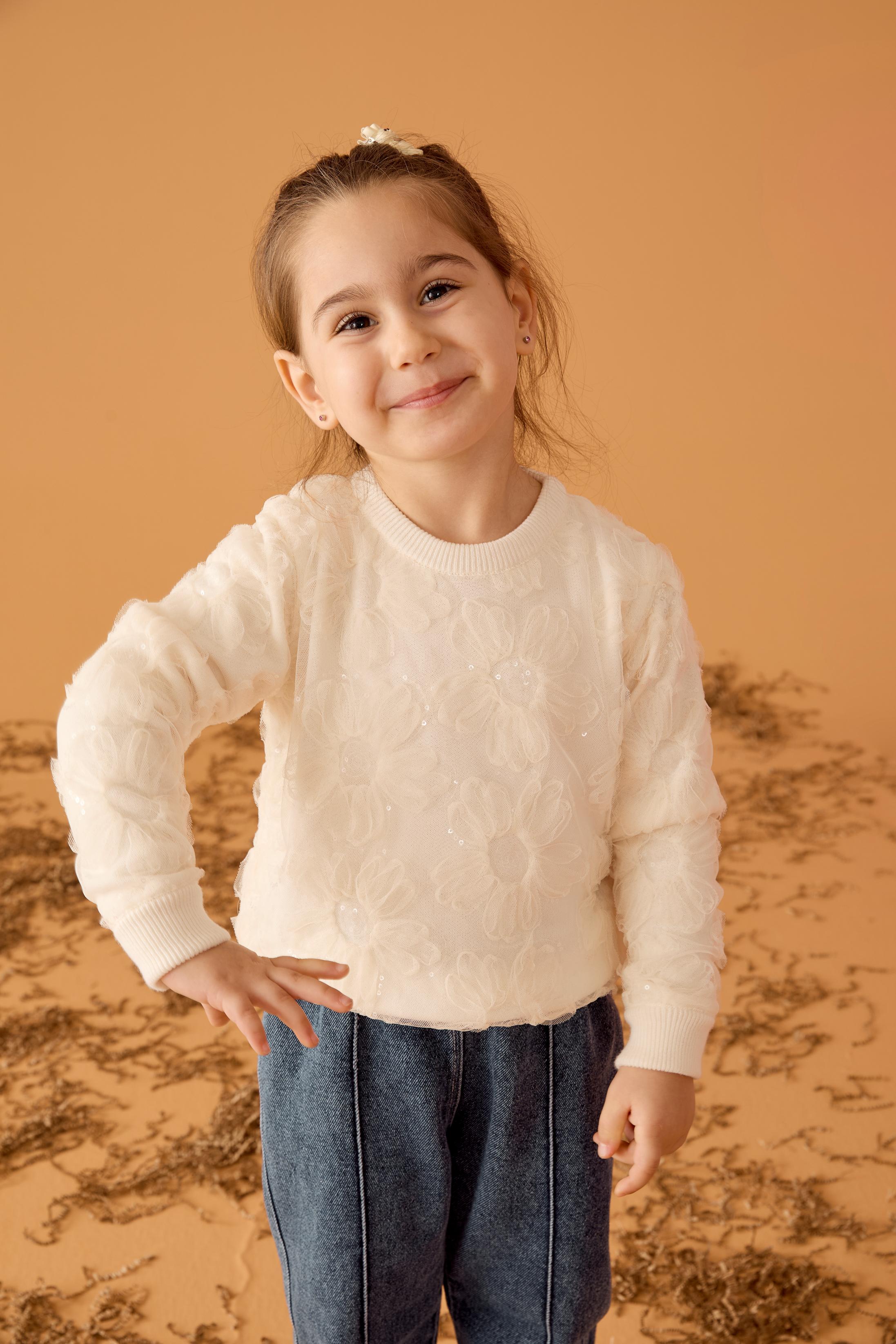 Çiçekli Kumaş Garnili Kazak - Ekru